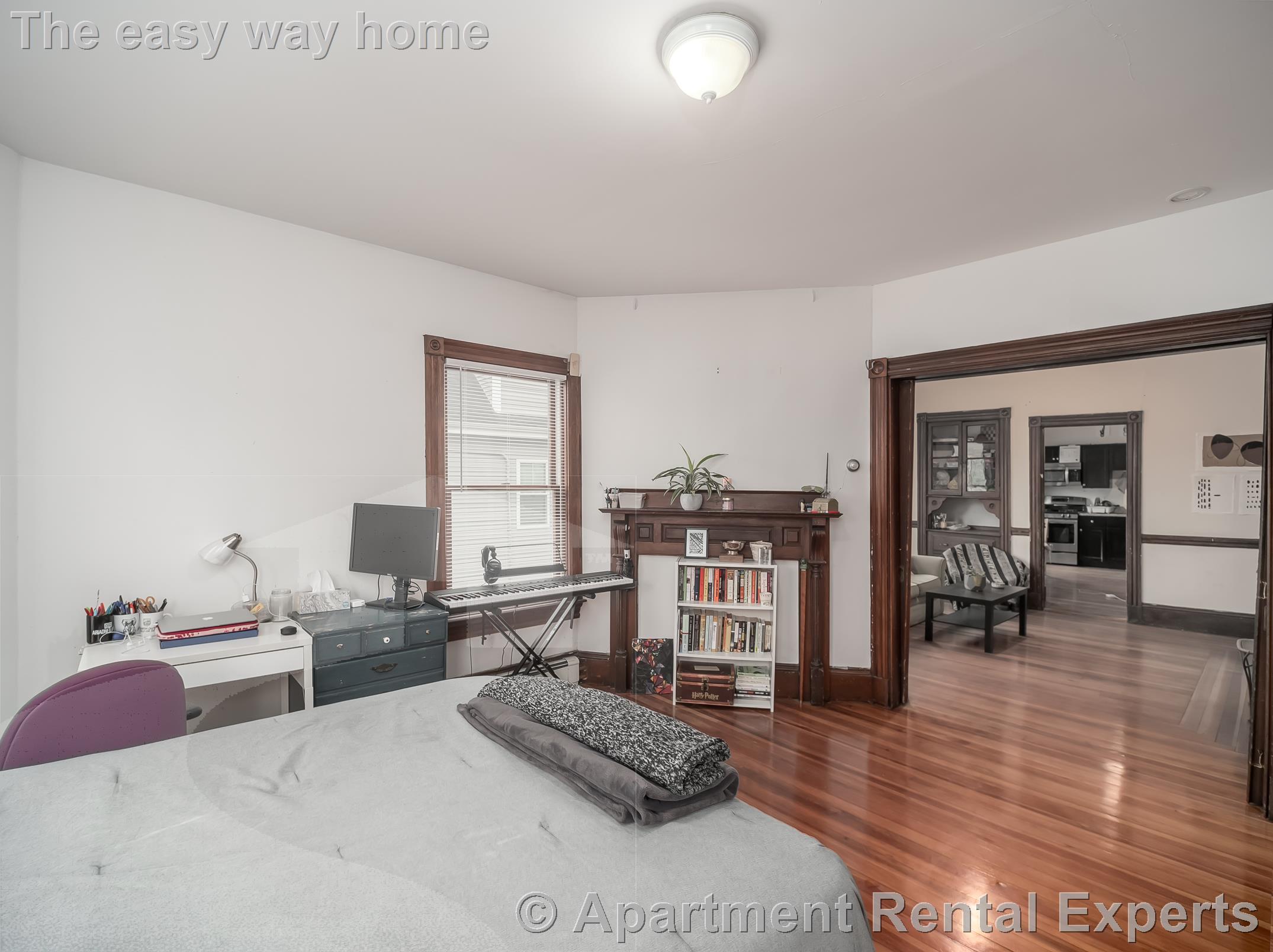 318 Beacon St, Porter Square