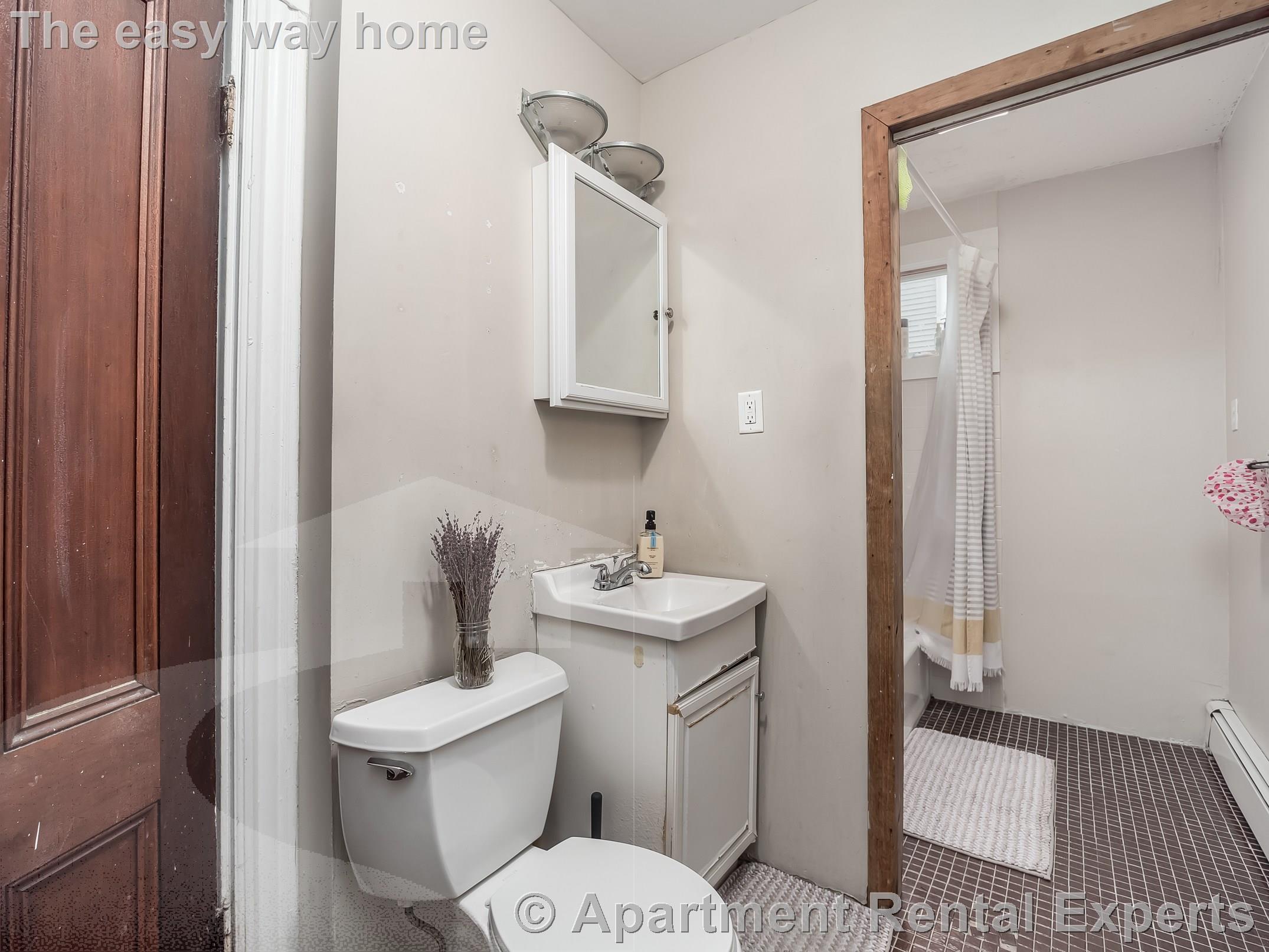 318 Beacon St, Porter Square