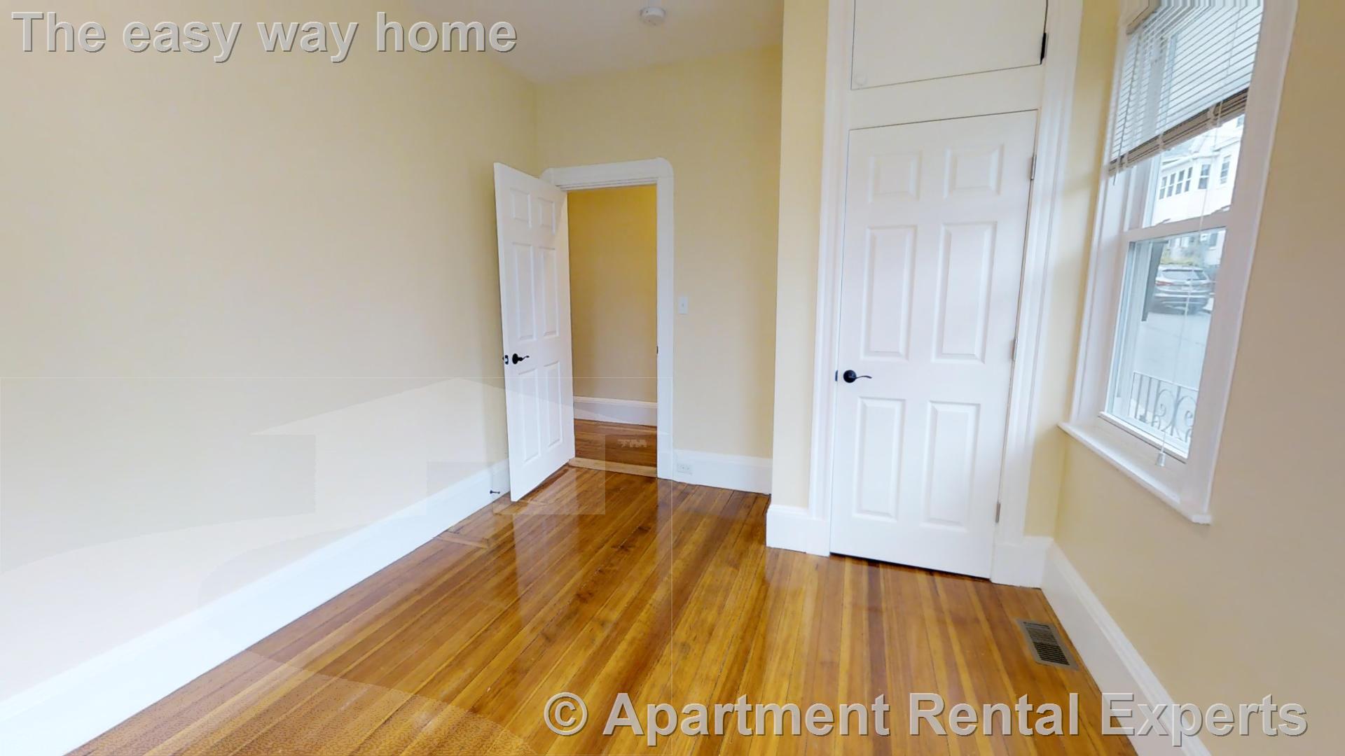 48-50 Lowell St, Porter Square