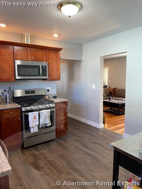 82 Billings Ave, Tufts