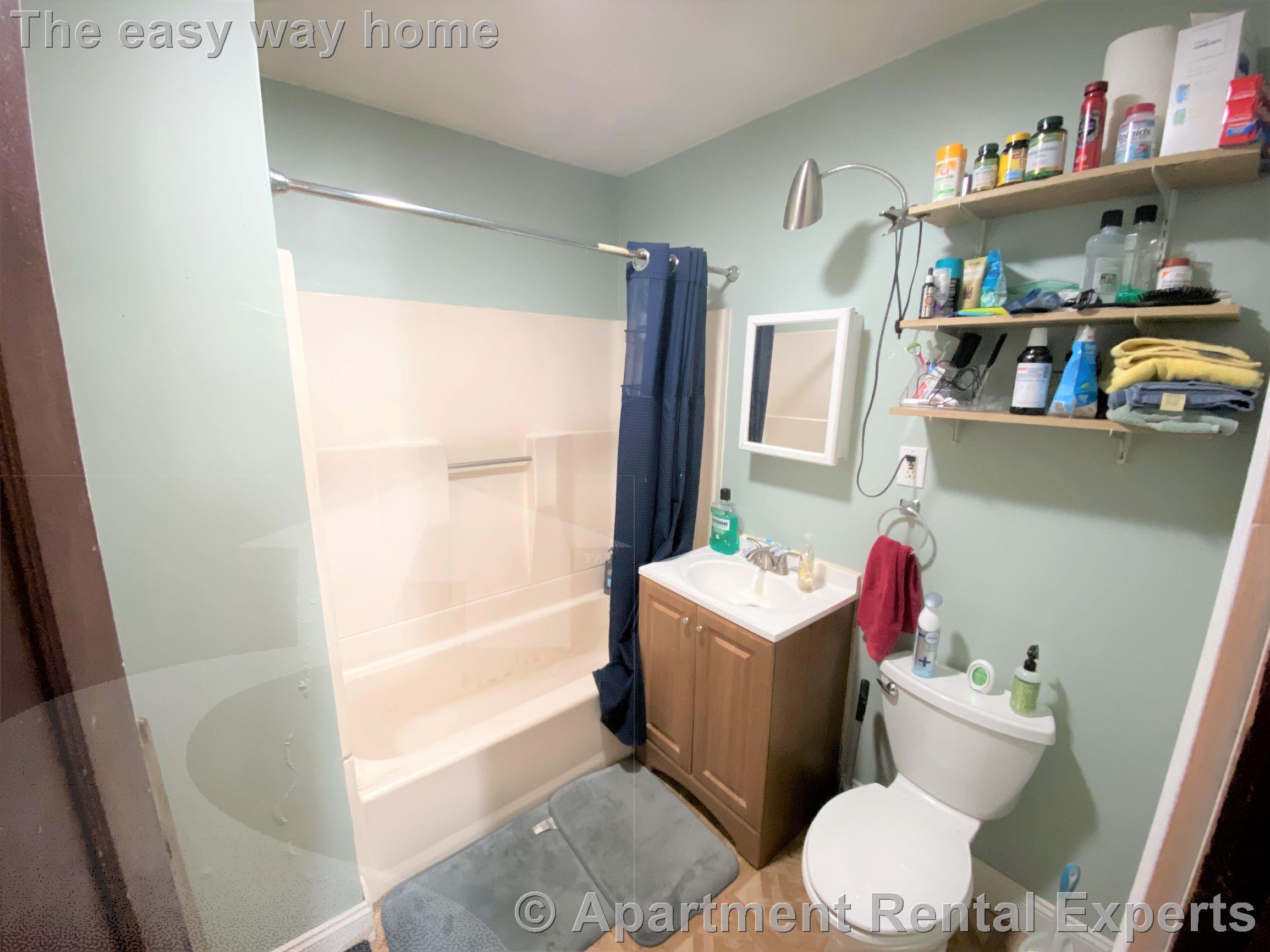 221 Holland St, Davis Square