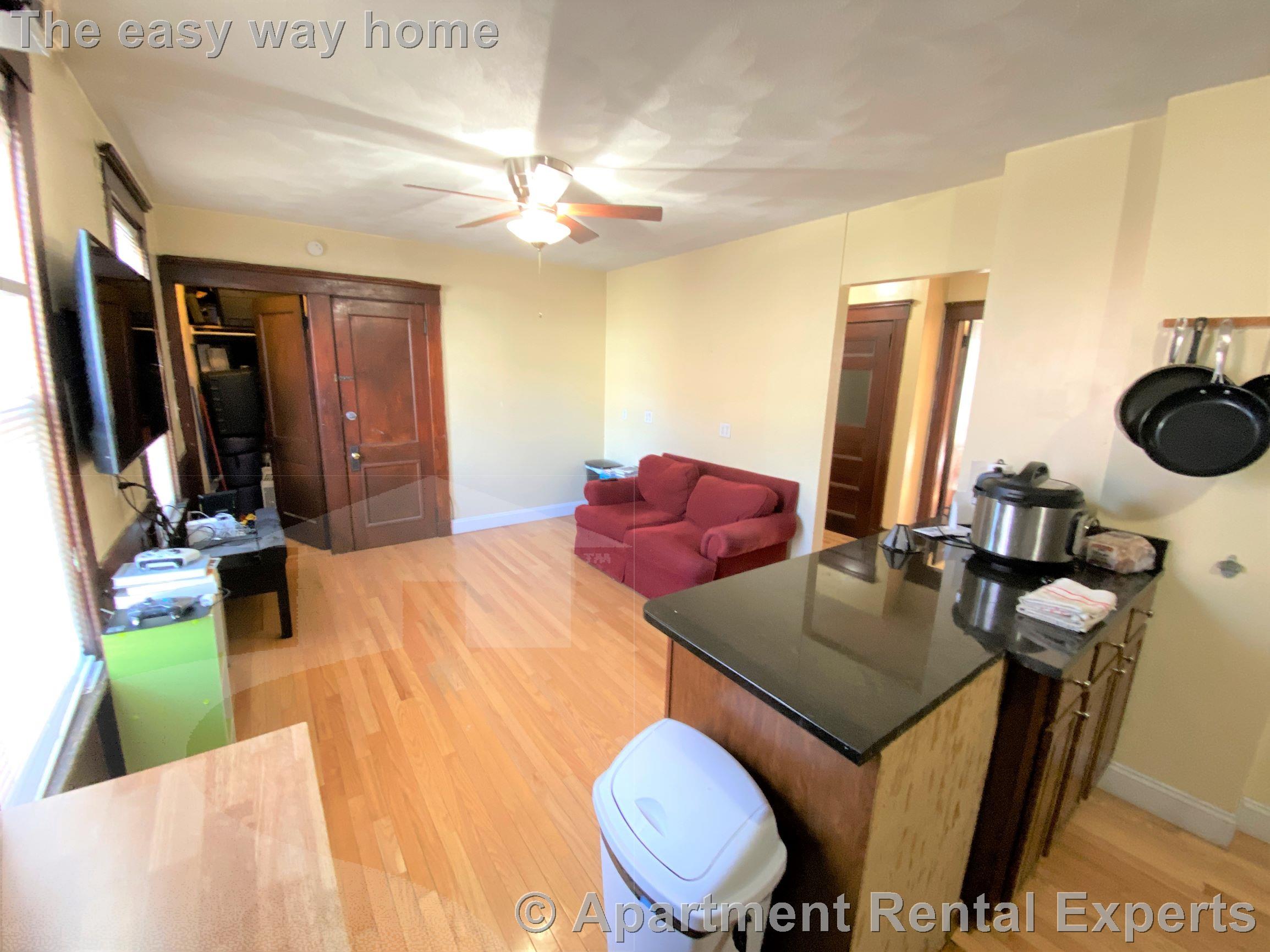 221 Holland St, Davis Square