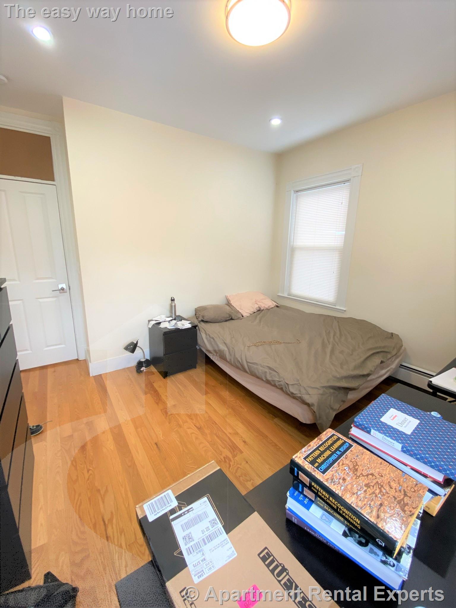 322.5 Western Ave, Central Square