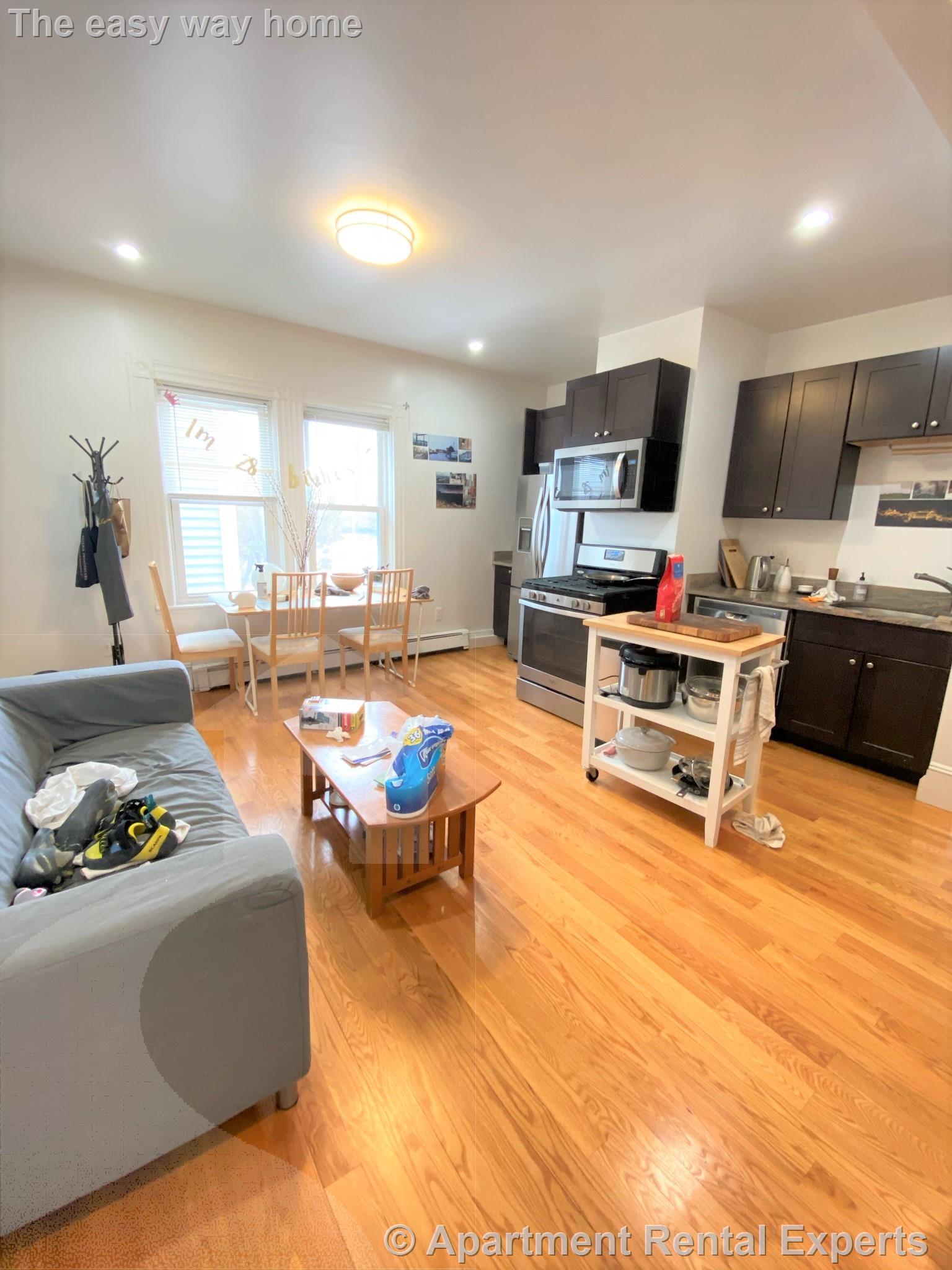 322.5 Western Ave, Central Square