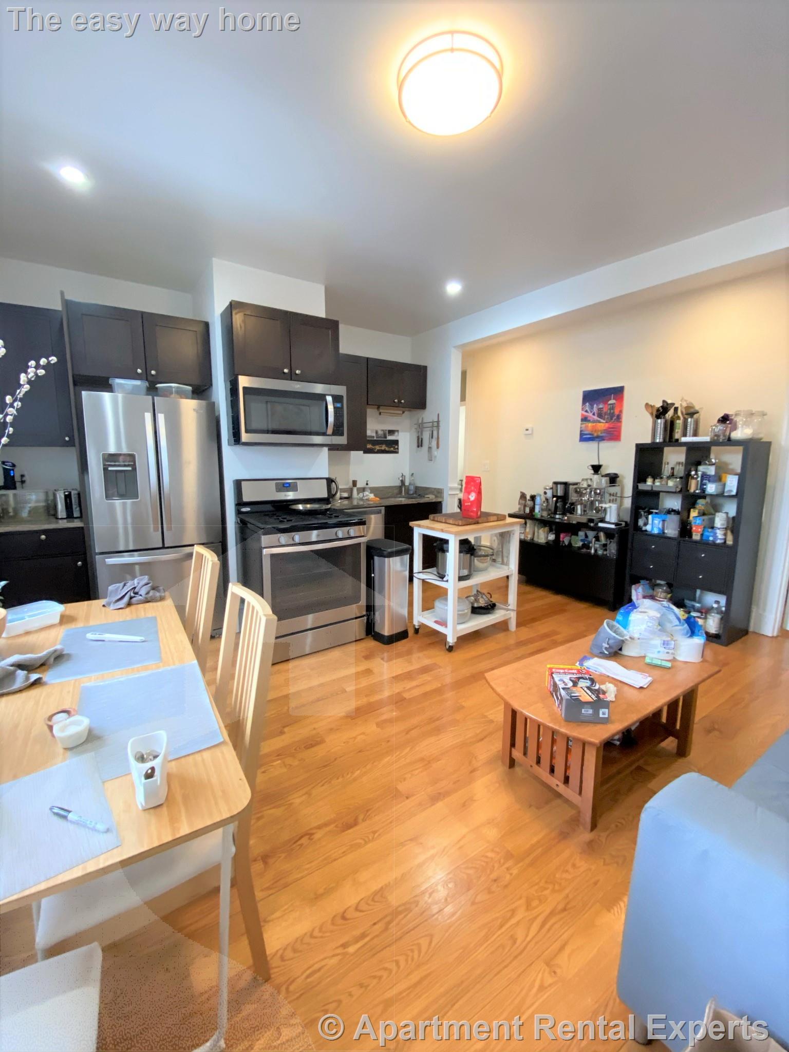 322.5 Western Ave, Central Square