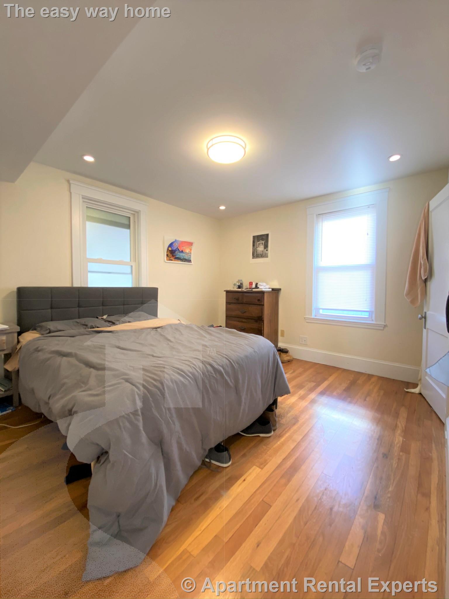 28-30 Clay St, North Cambridge