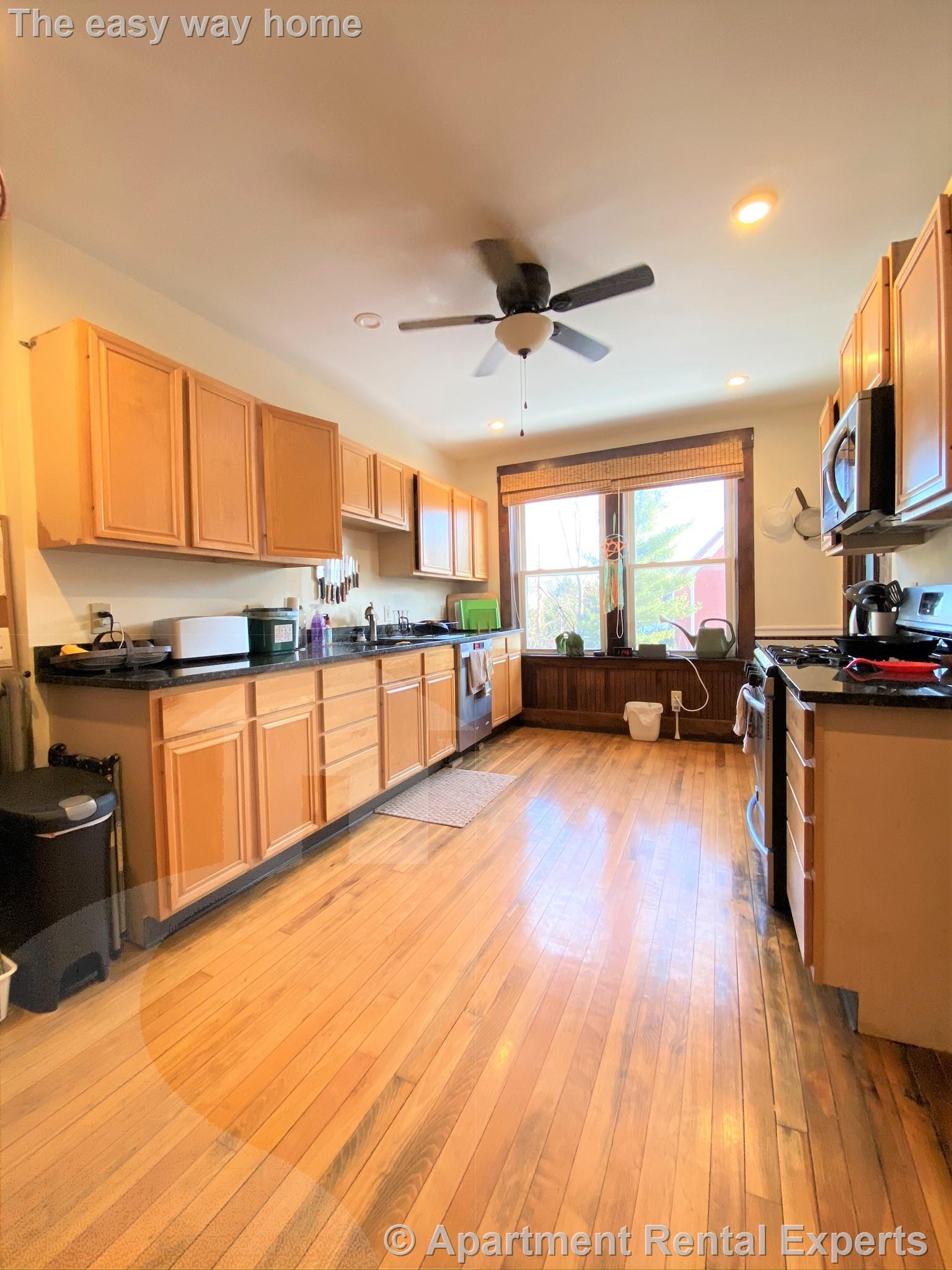 9 Fairfield St, Porter Square