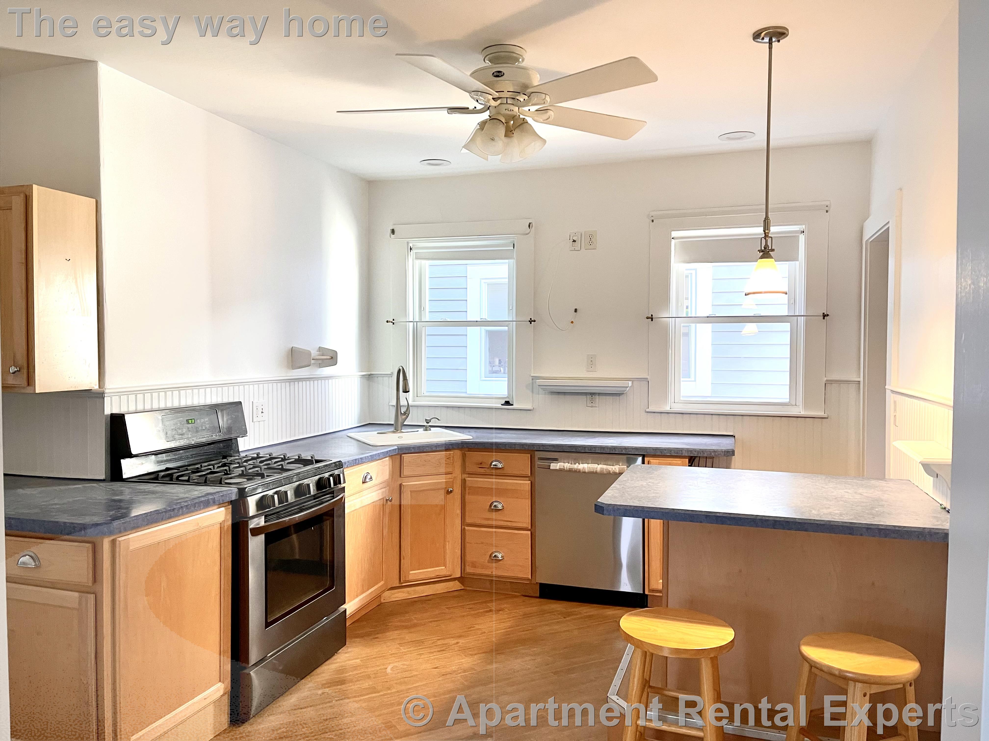 17 Malvern Ave, Davis Square