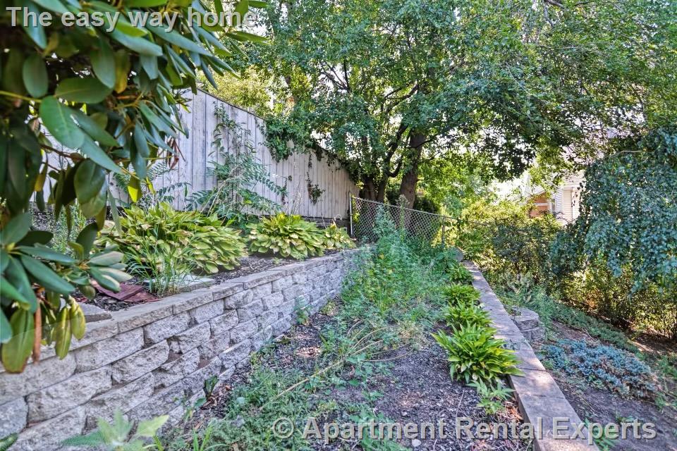 17 Malvern Ave, Davis Square