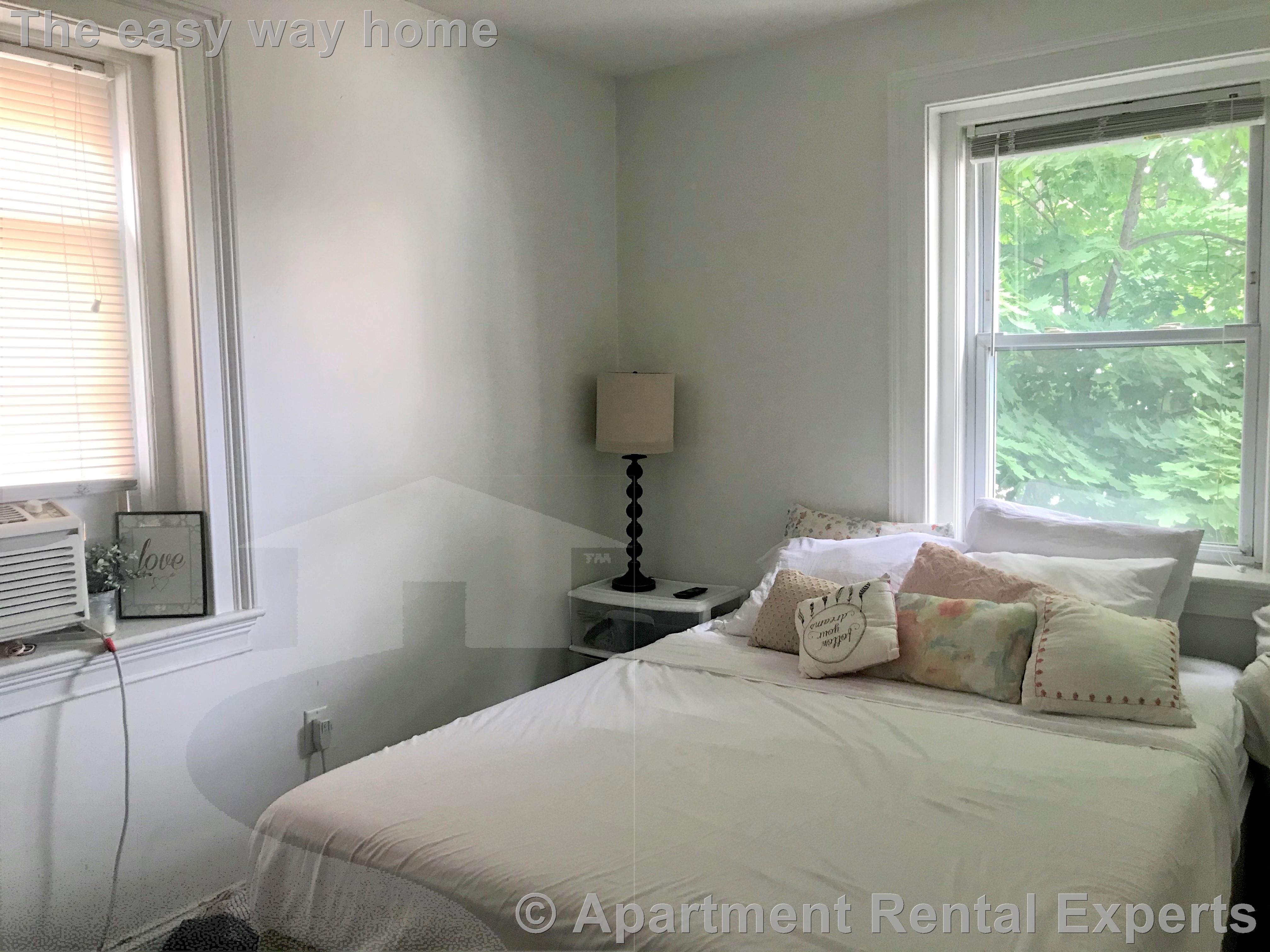 107 Summer St, Malden Center