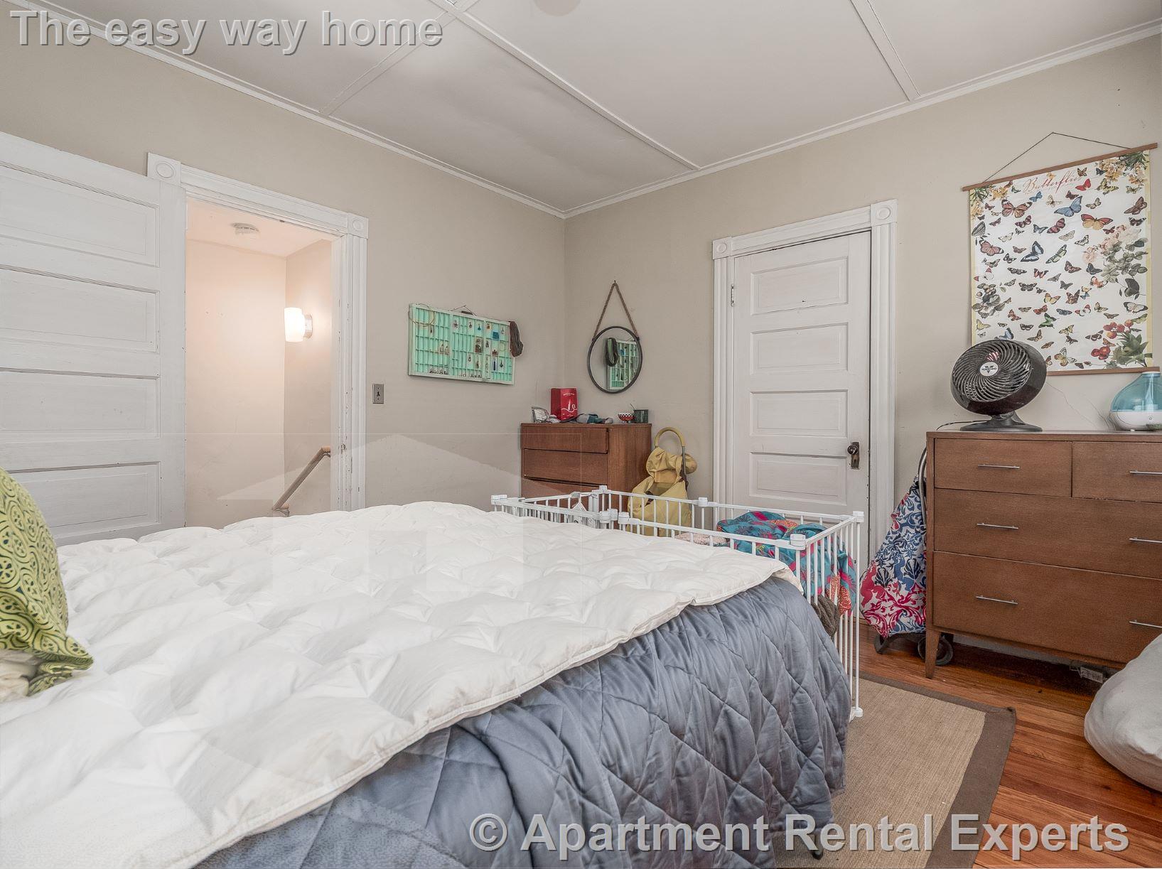 81 Bristol Rd, Powderhouse