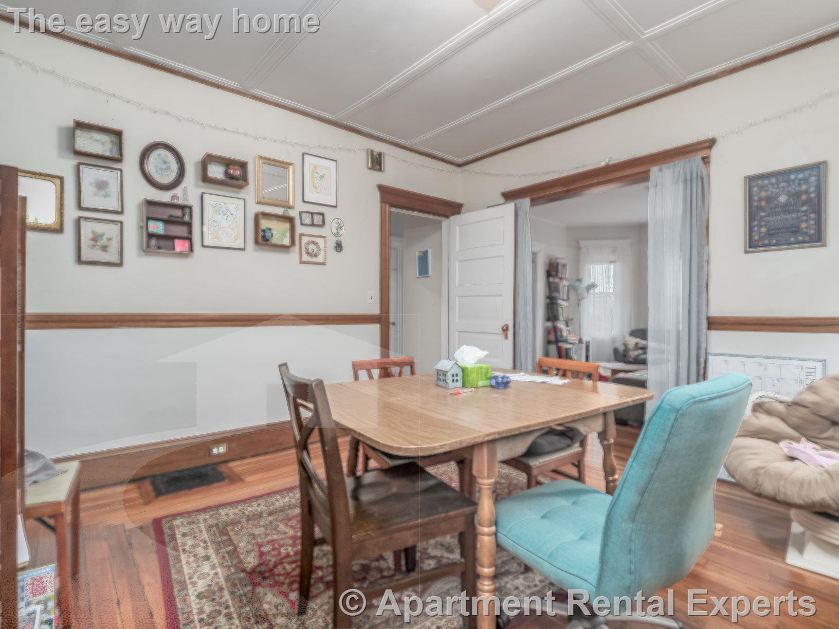 81 Bristol Rd, Powderhouse