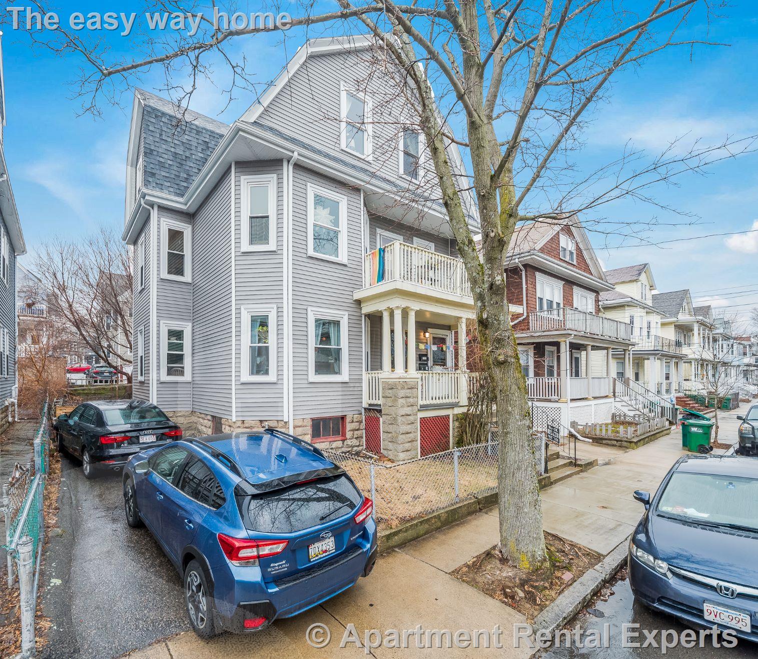 81 Bristol Rd, Powderhouse