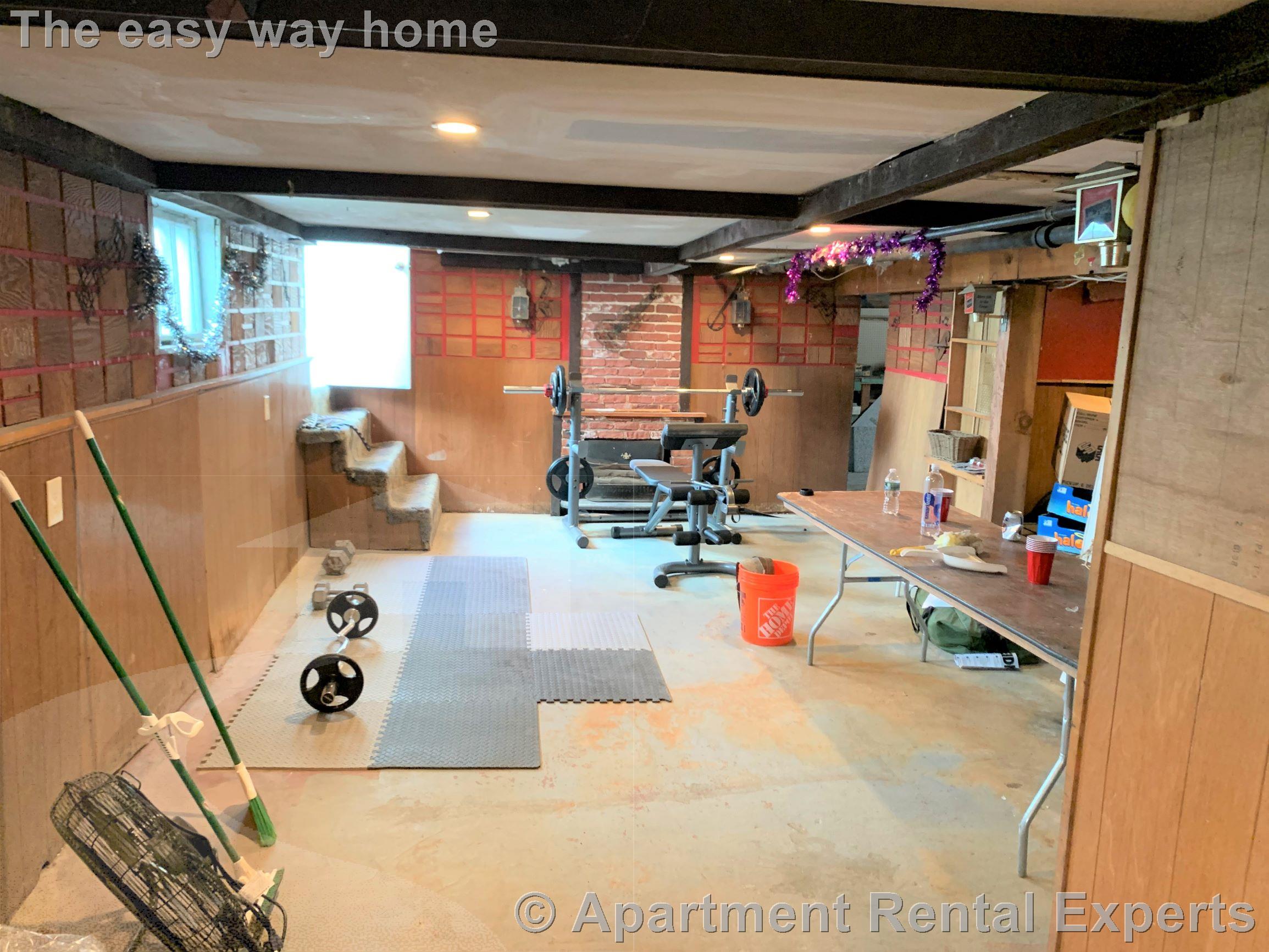 45 Bowdoin St, Tufts