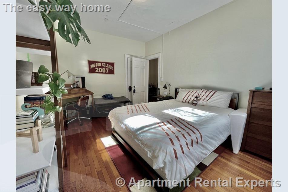 71 Martin St, Harvard Square