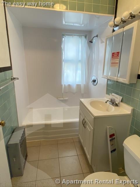 88 Frederick Ave, Tufts