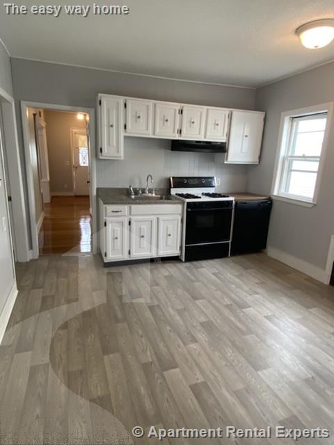 88 Frederick Ave, Tufts