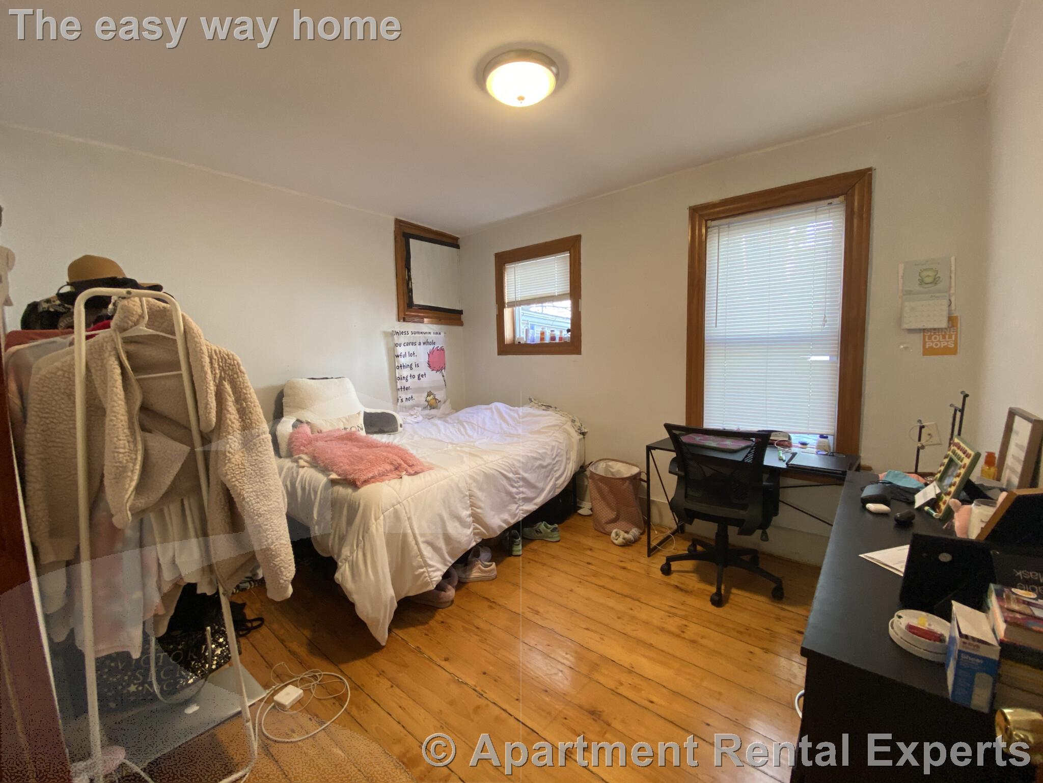 42 Jay St, Riverside