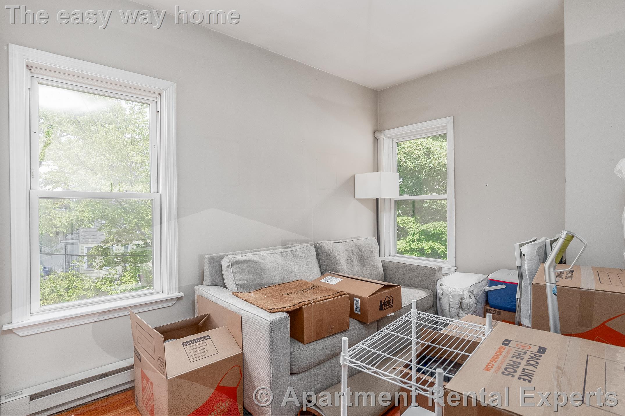 97 College Ave, Davis Square