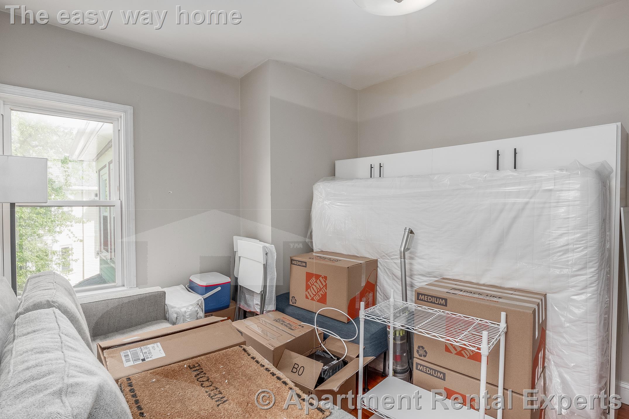 97 College Ave, Davis Square