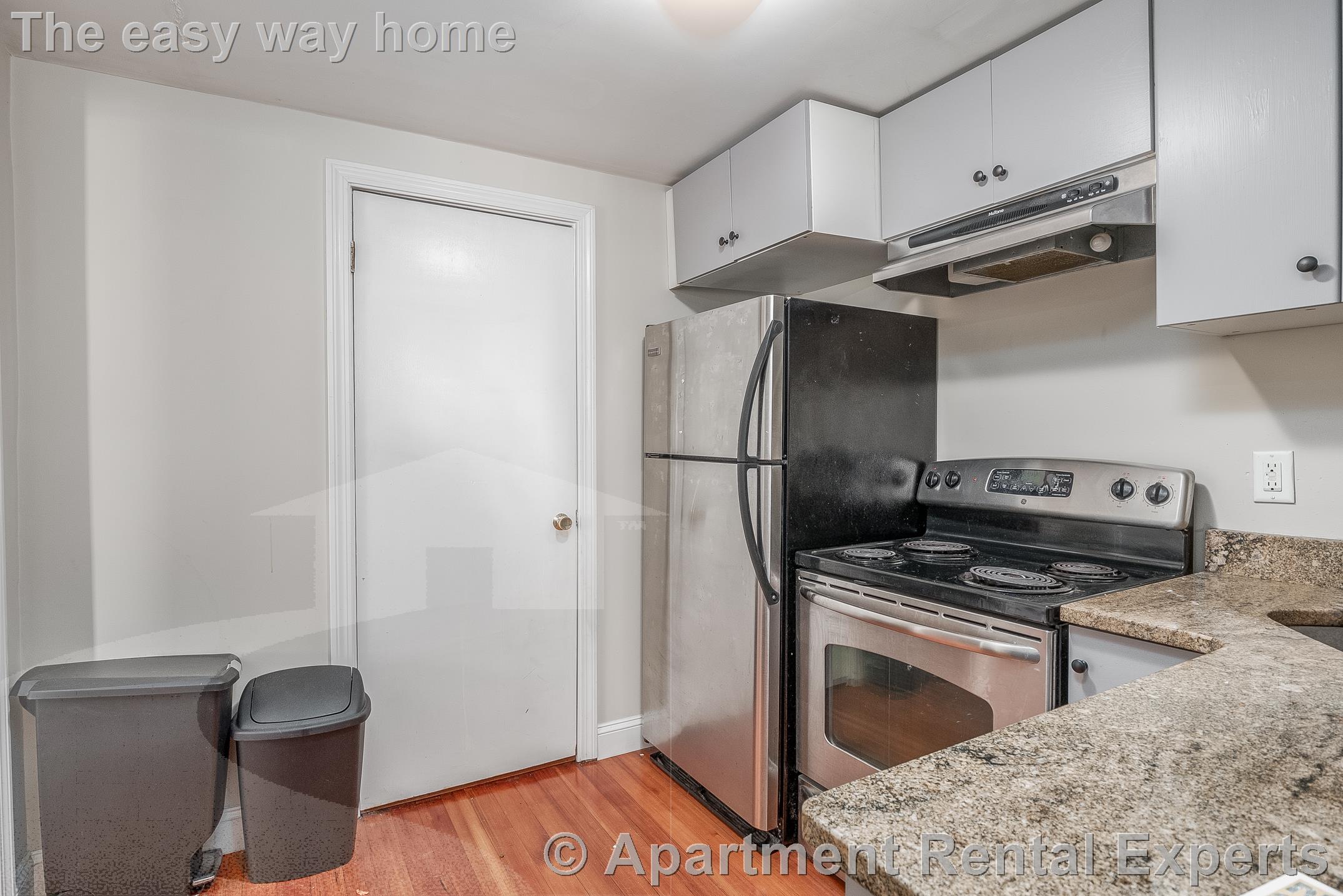 97 College Ave, Davis Square