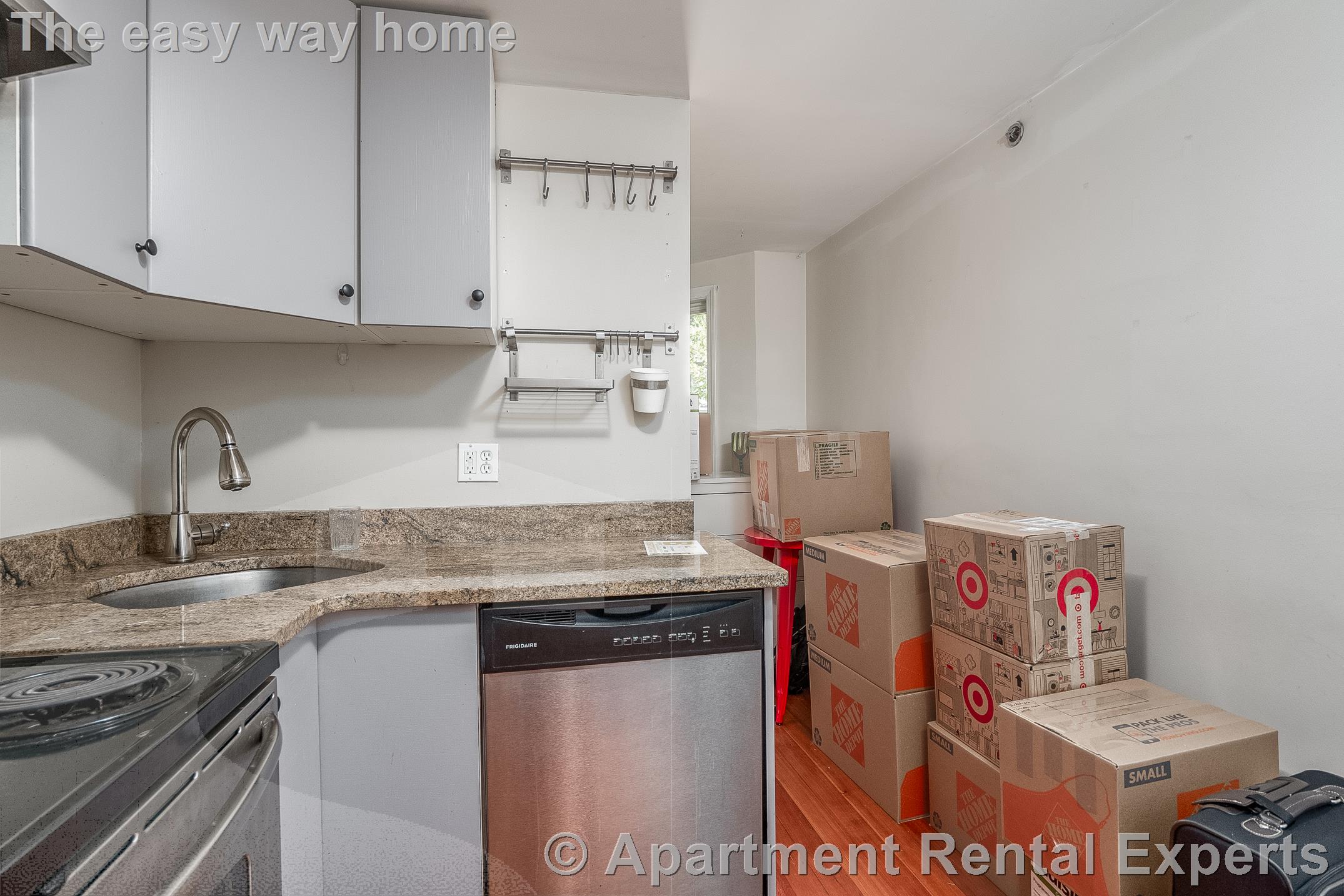 97 College Ave, Davis Square