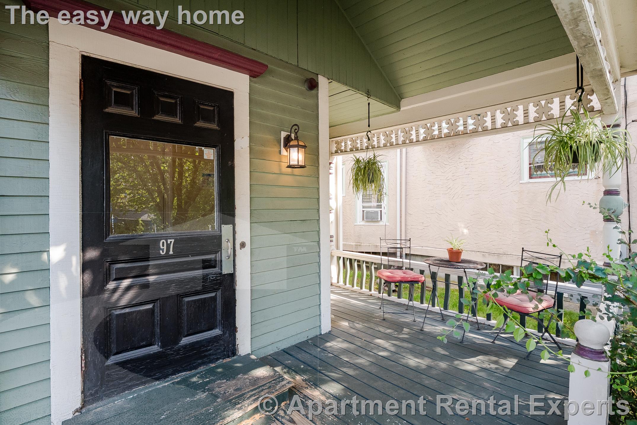 97 College Ave, Davis Square