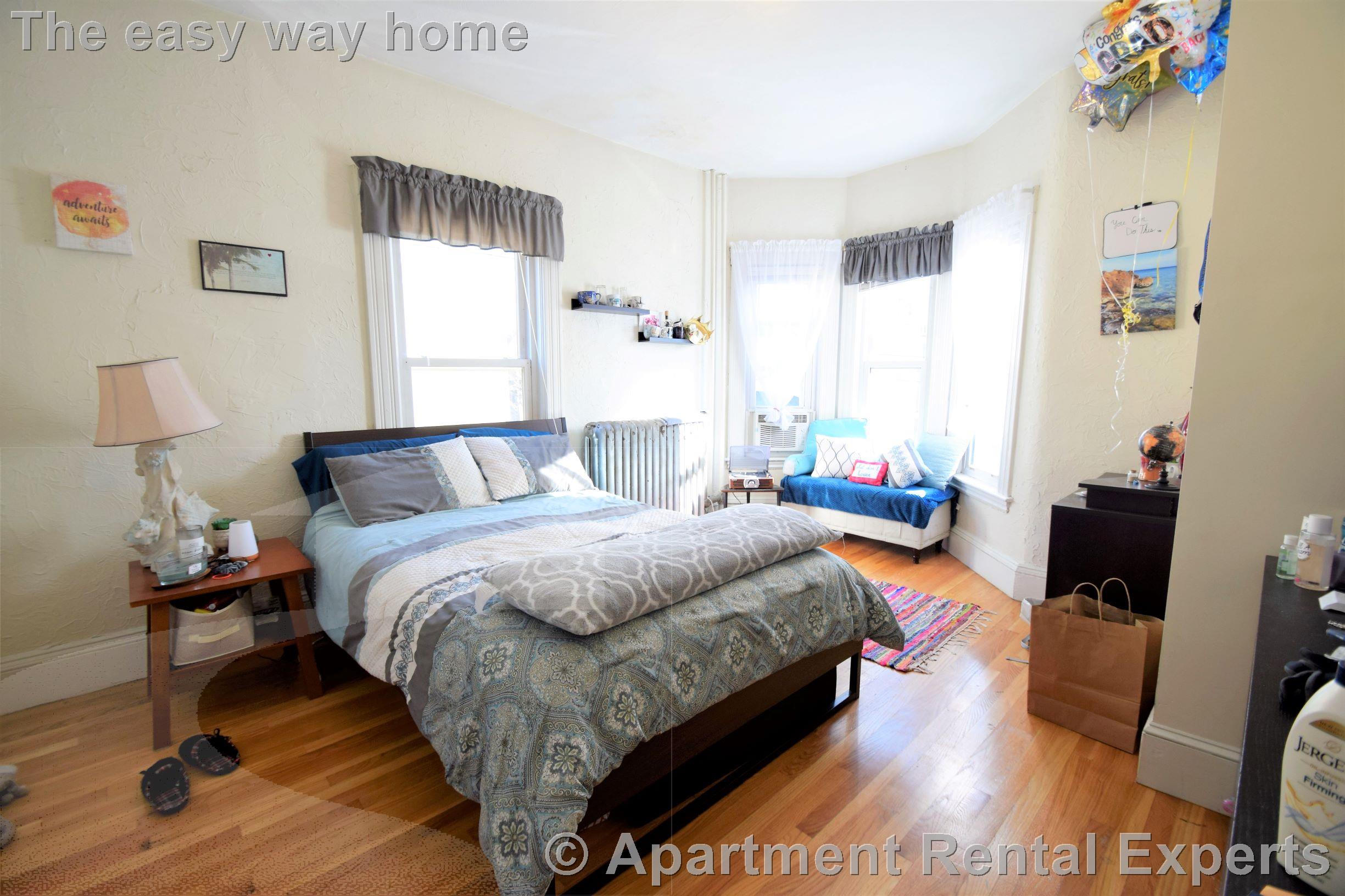 11 Stickney Ave, Winter Hill