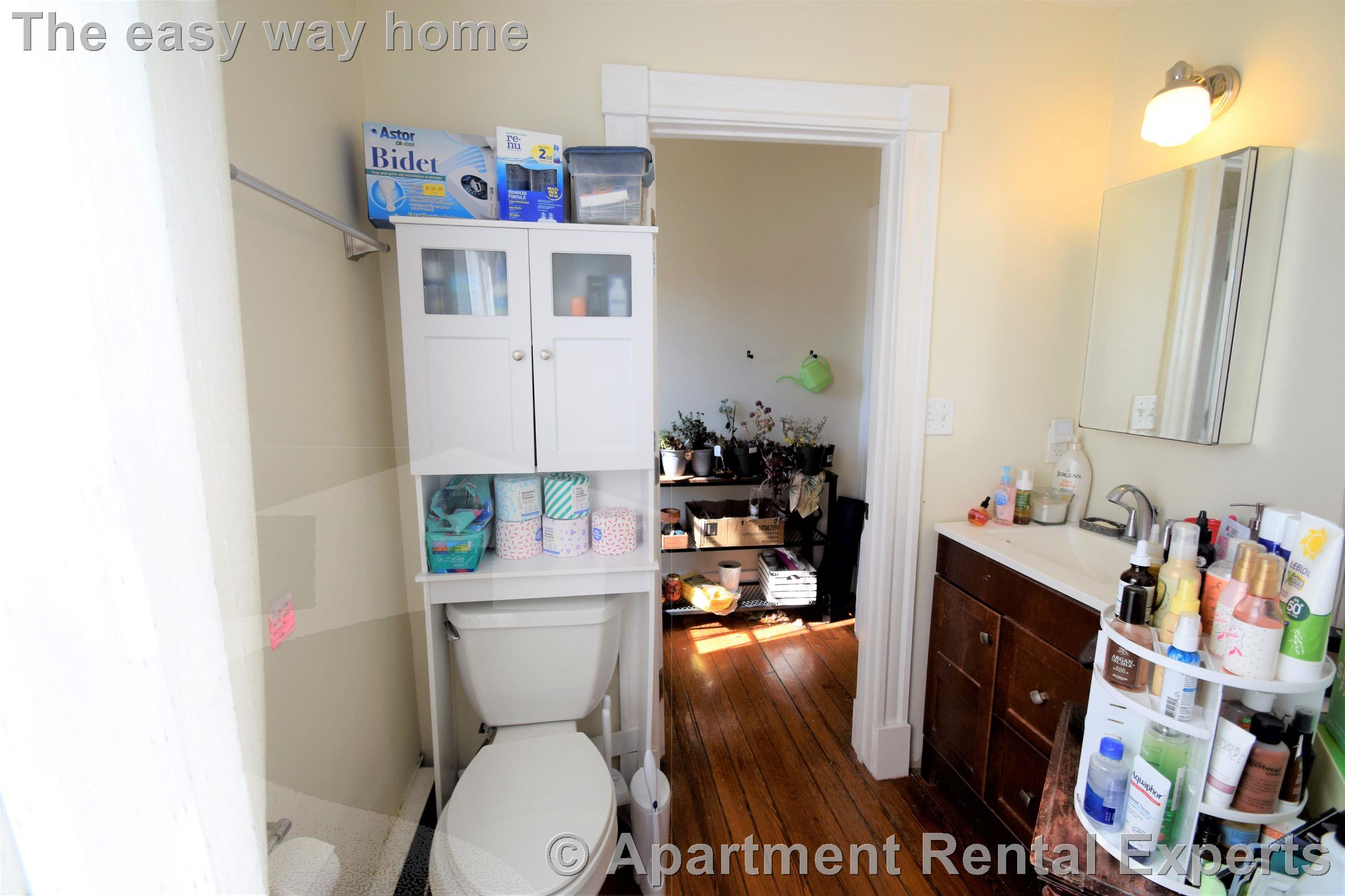 35 Faneuil St, Brighton