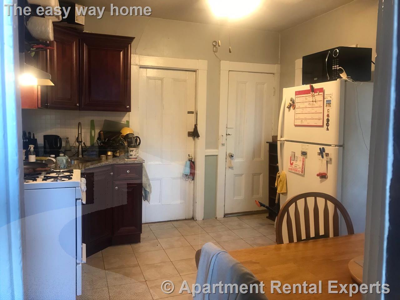 9 Parker Pl, Porter Square