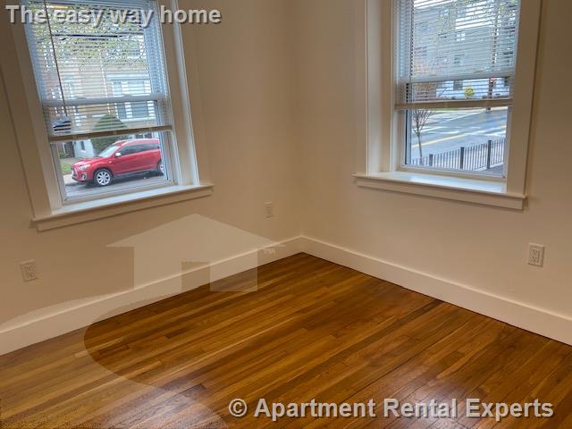 109 Summer St, Malden Center