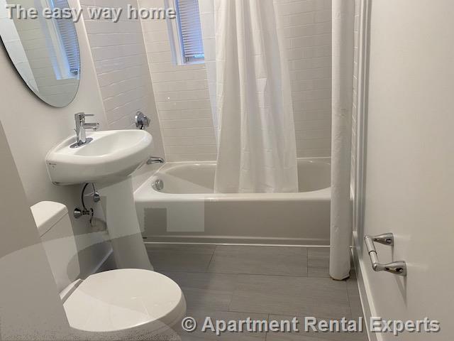 172 Maple St, Malden Center