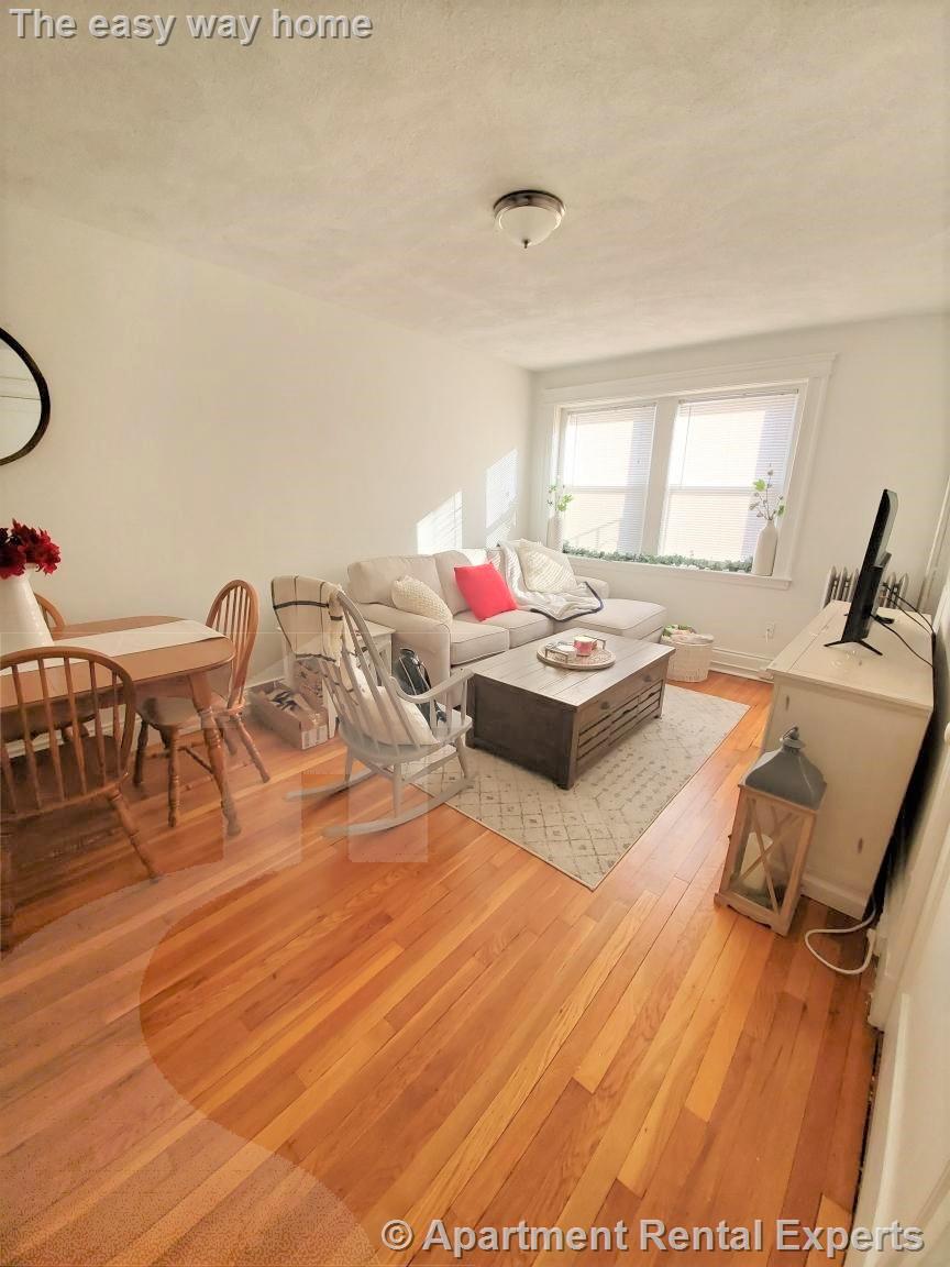 103 Summer St, Malden Center