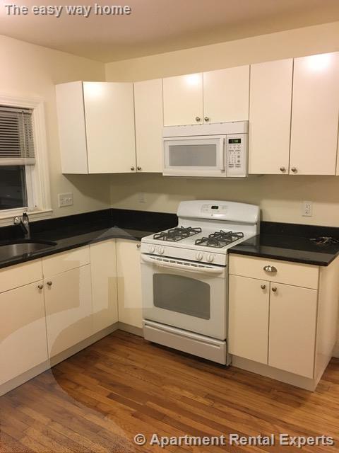 10-12 Wheeler St, Sullivan Square