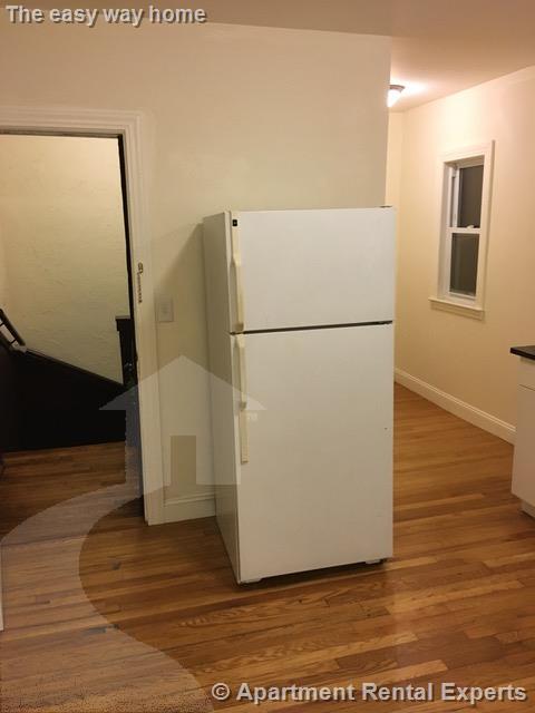 10-12 Wheeler St, Sullivan Square