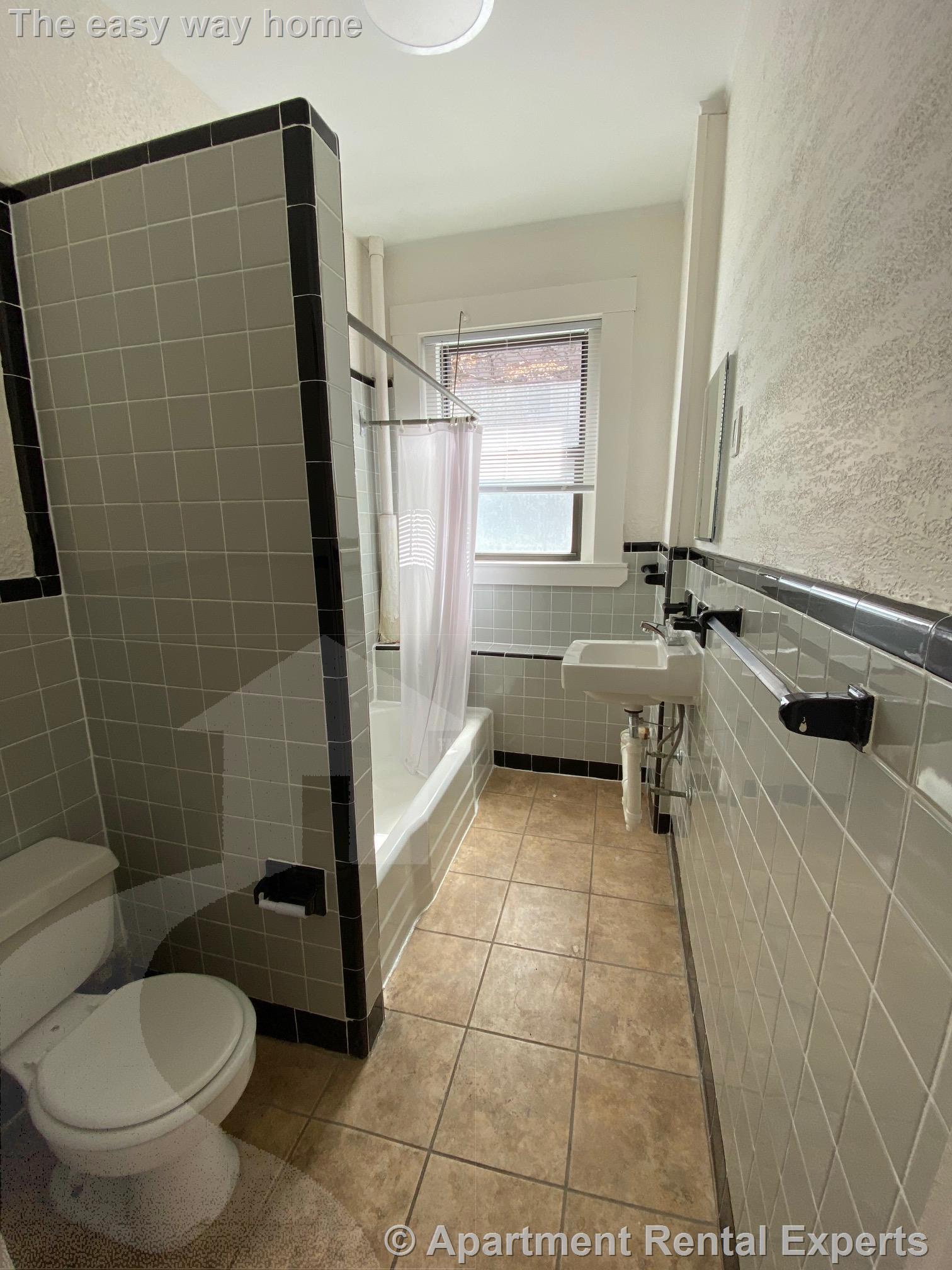 1010 Massachusetts Ave, Harvard Square