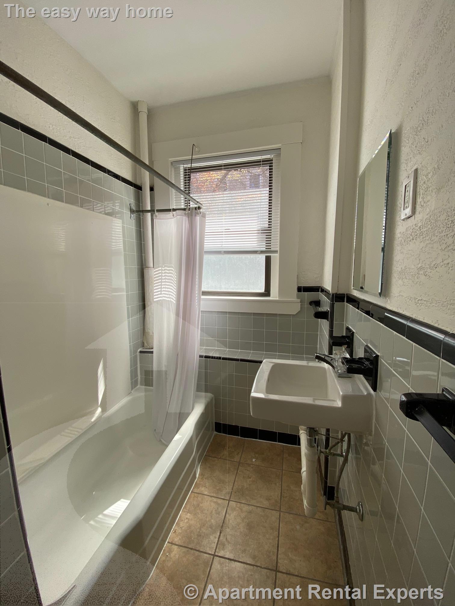 1010 Massachusetts Ave, Harvard Square