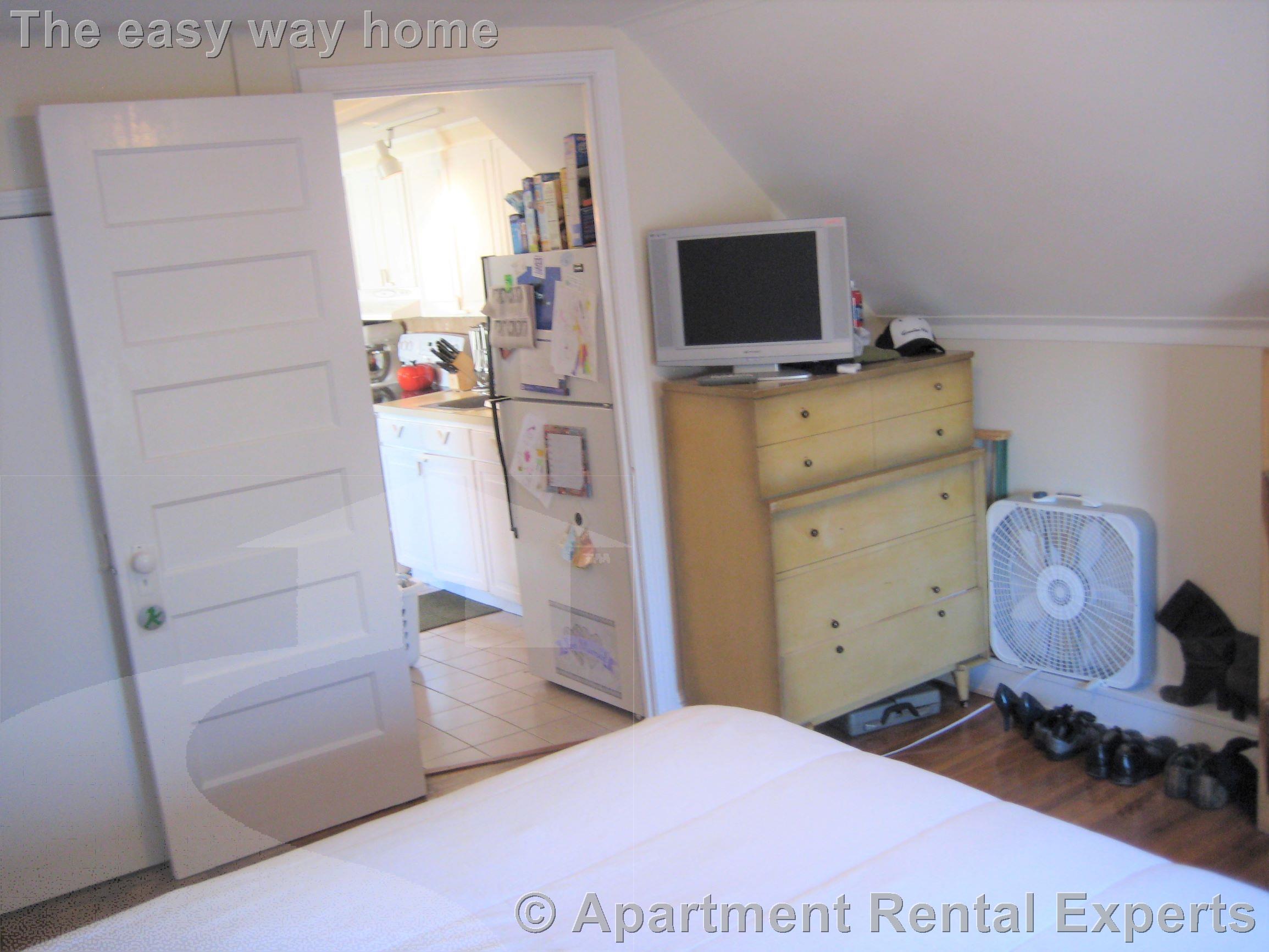 9 Cedar St, North Cambridge