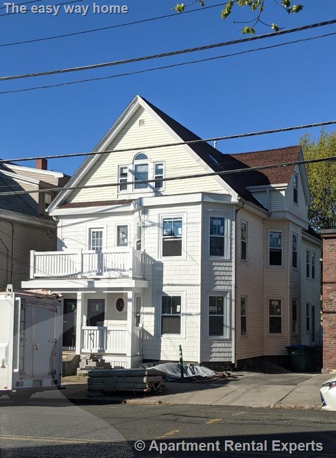 502 Main St, Magoun Square