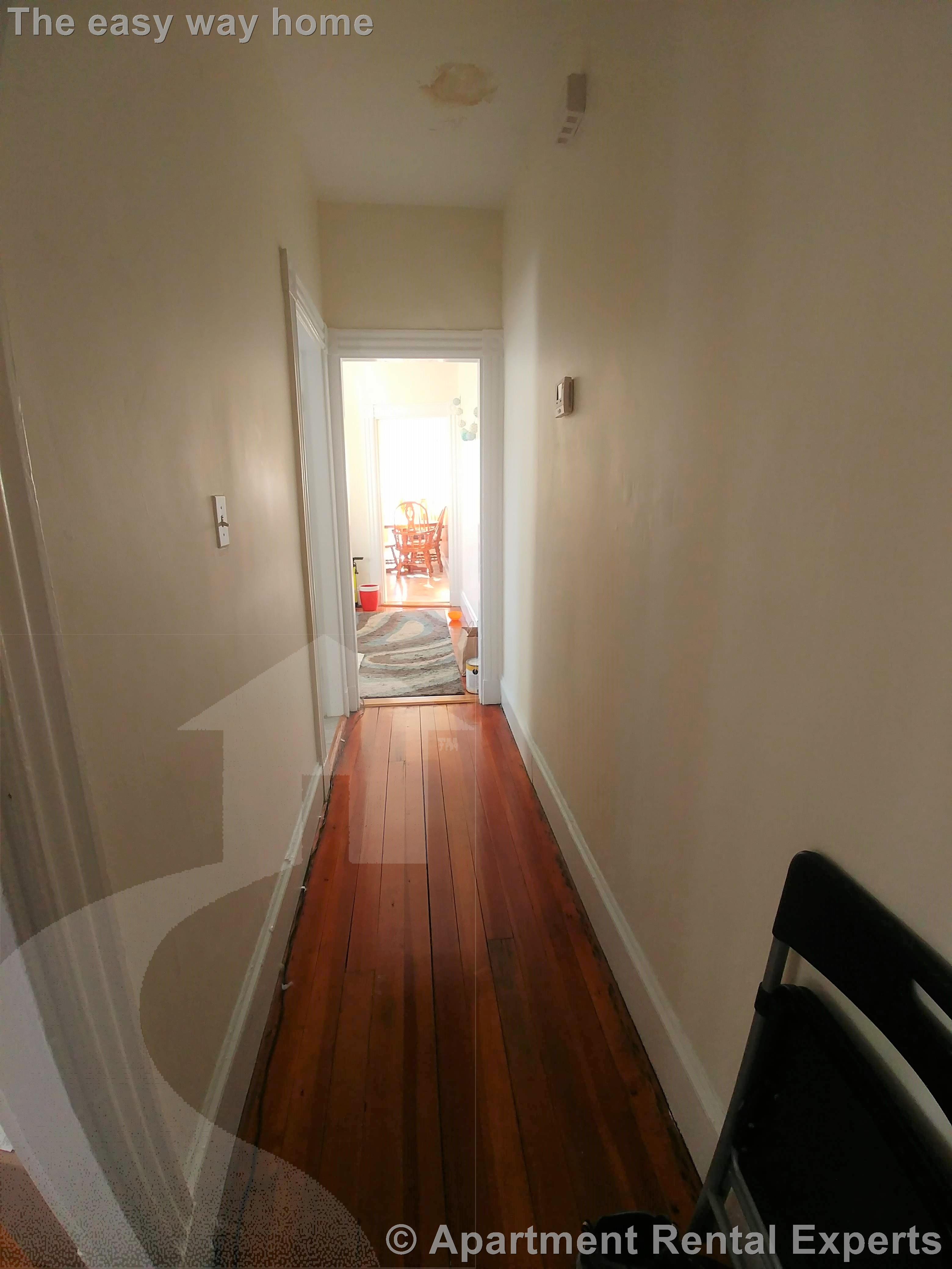 10 Garrison Ave, Teele Square