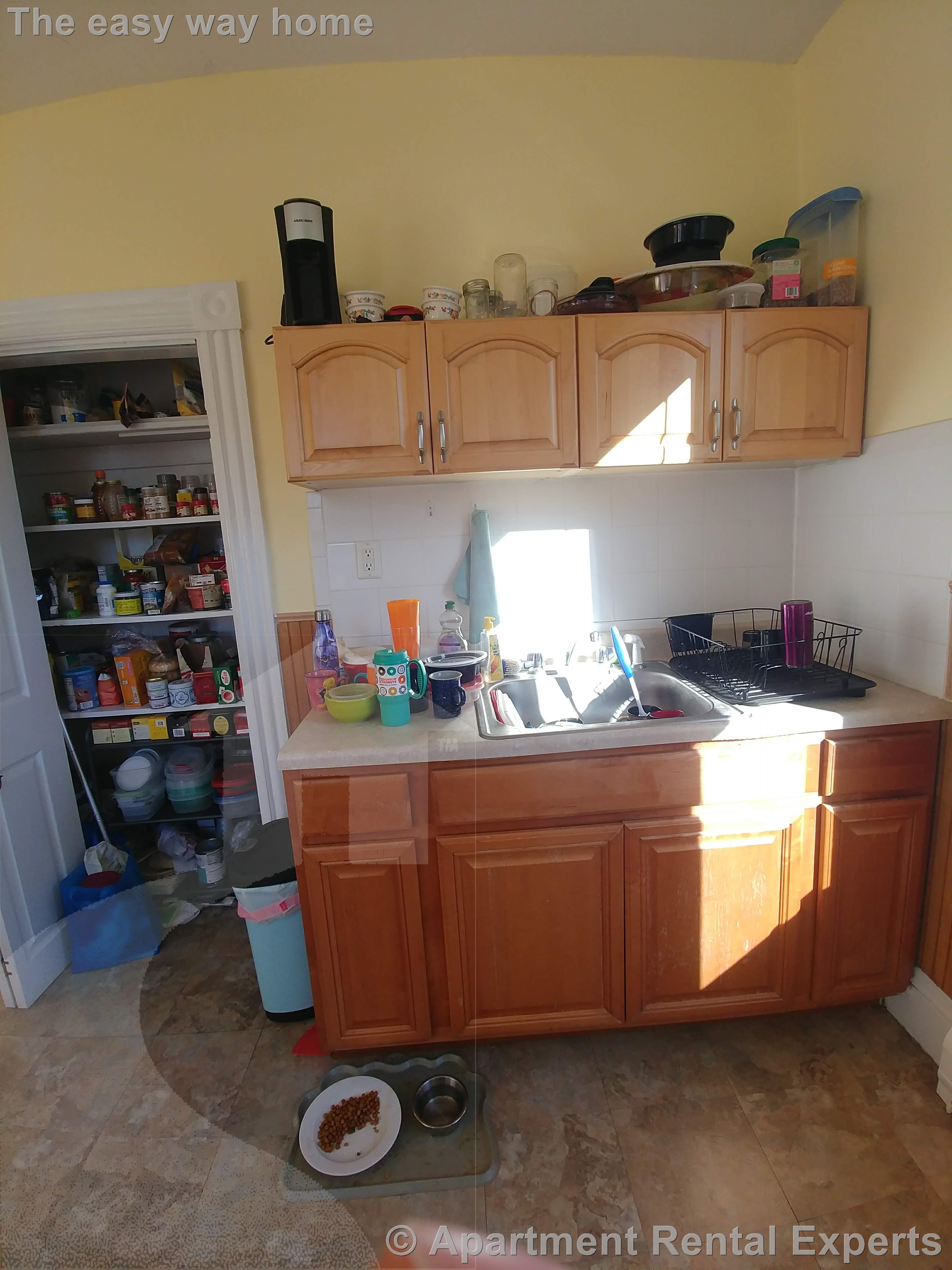 10 Garrison Ave, Teele Square