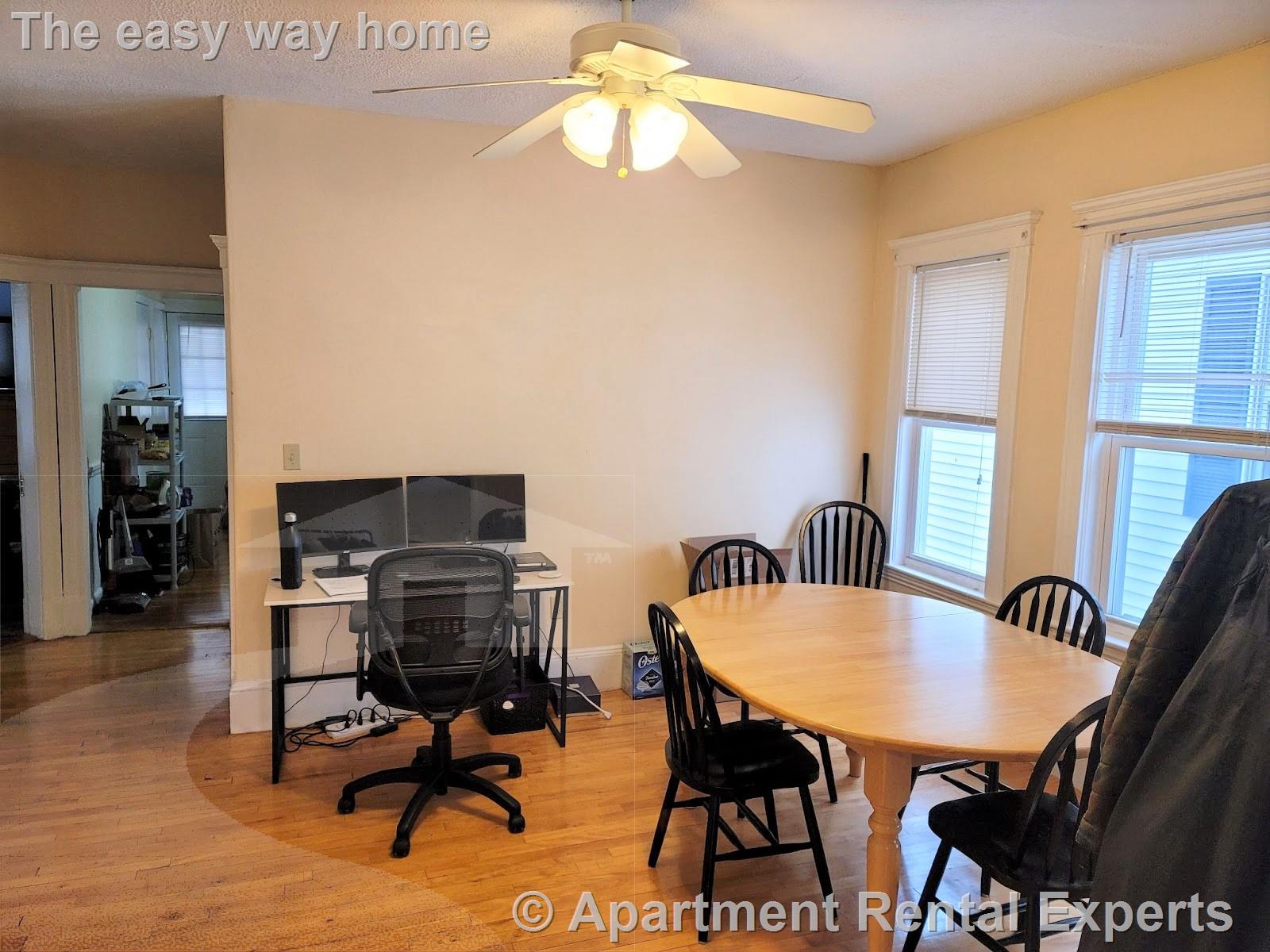 127 Hillsdale Rd, Tufts