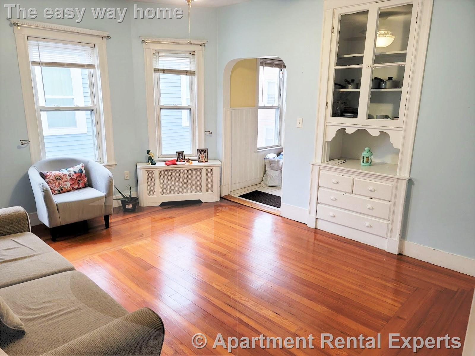 5 Boston Ave, Ball Square