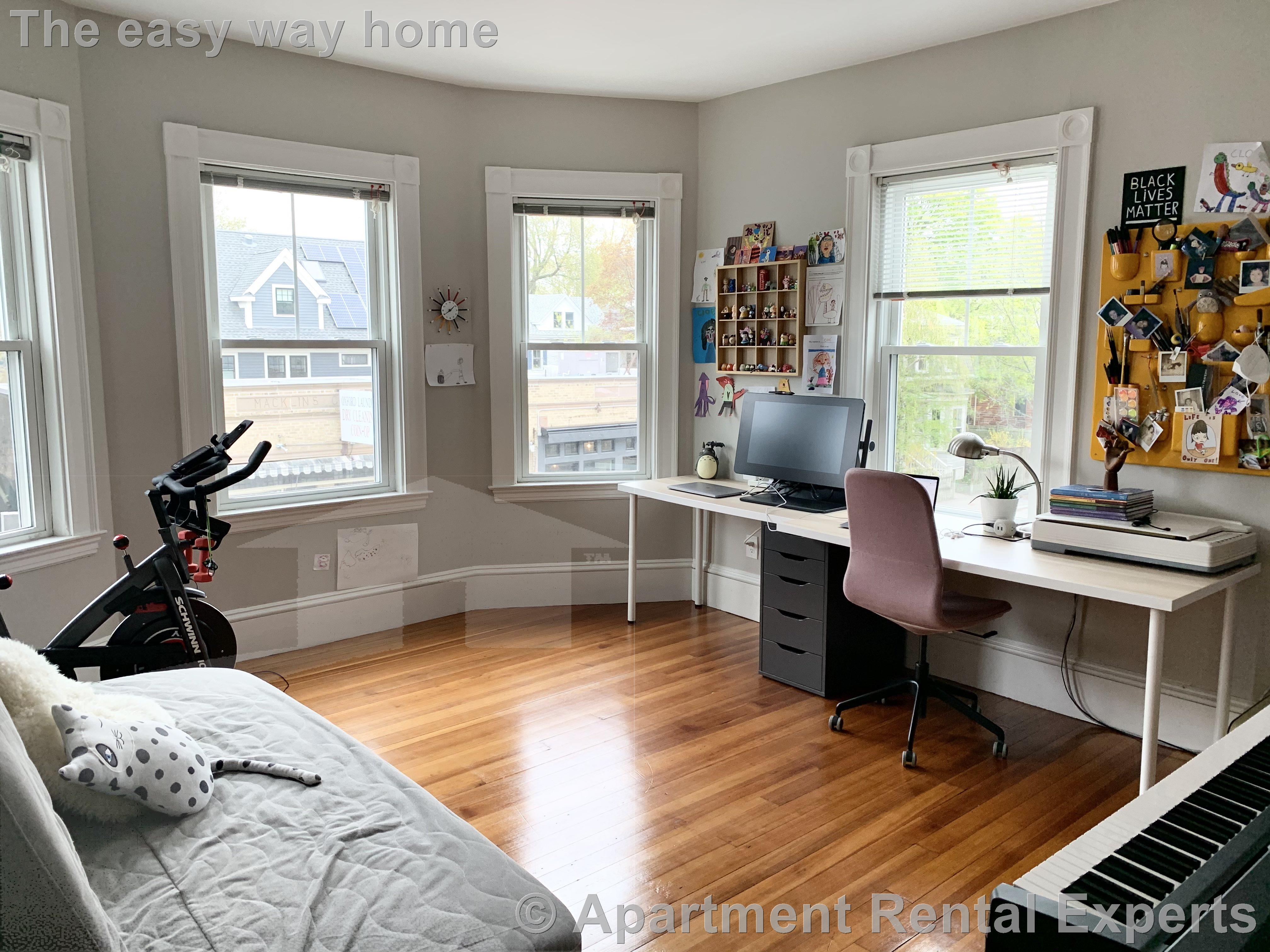 107 Oxford St, Porter Square