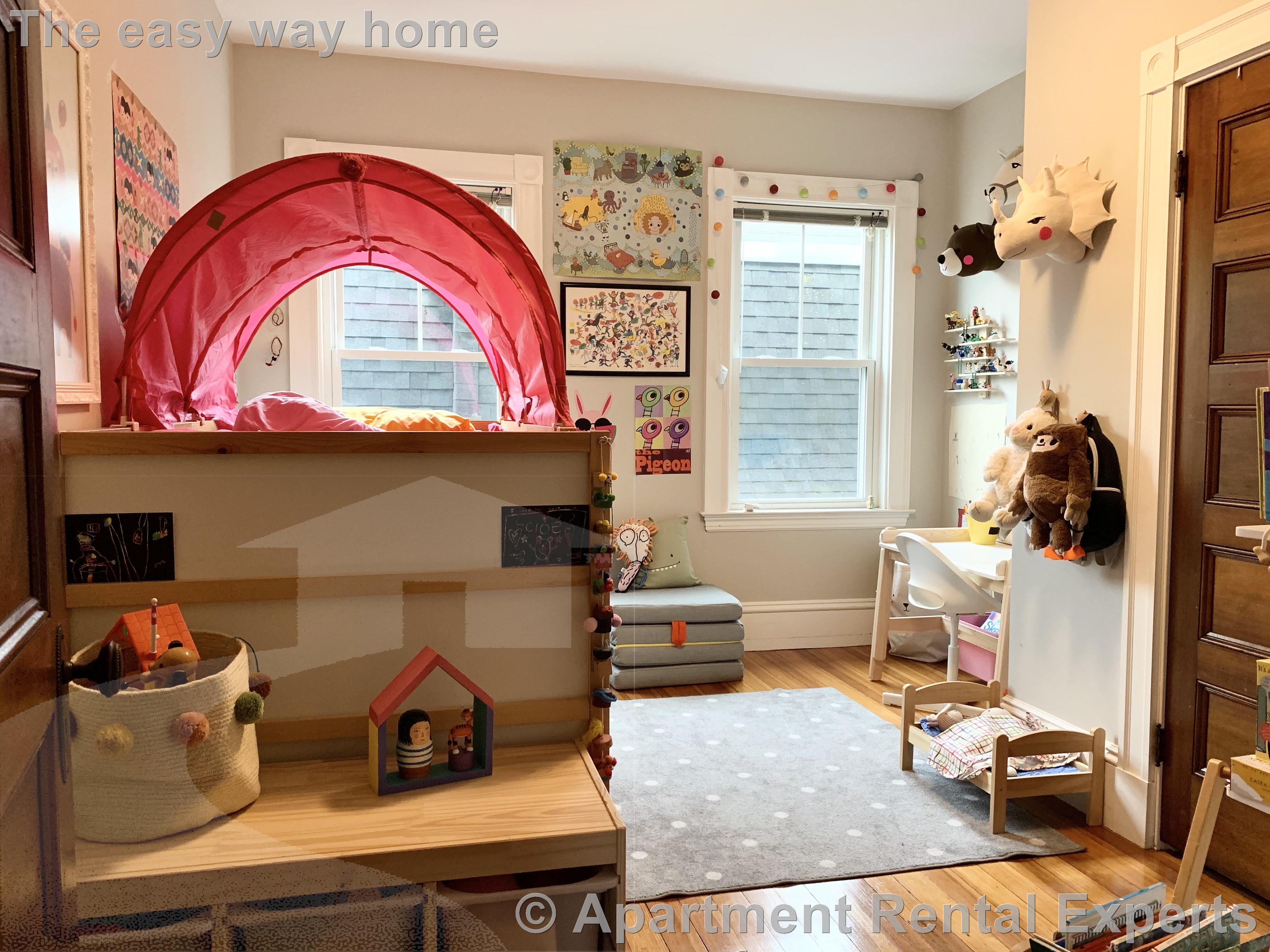 107 Oxford St, Porter Square