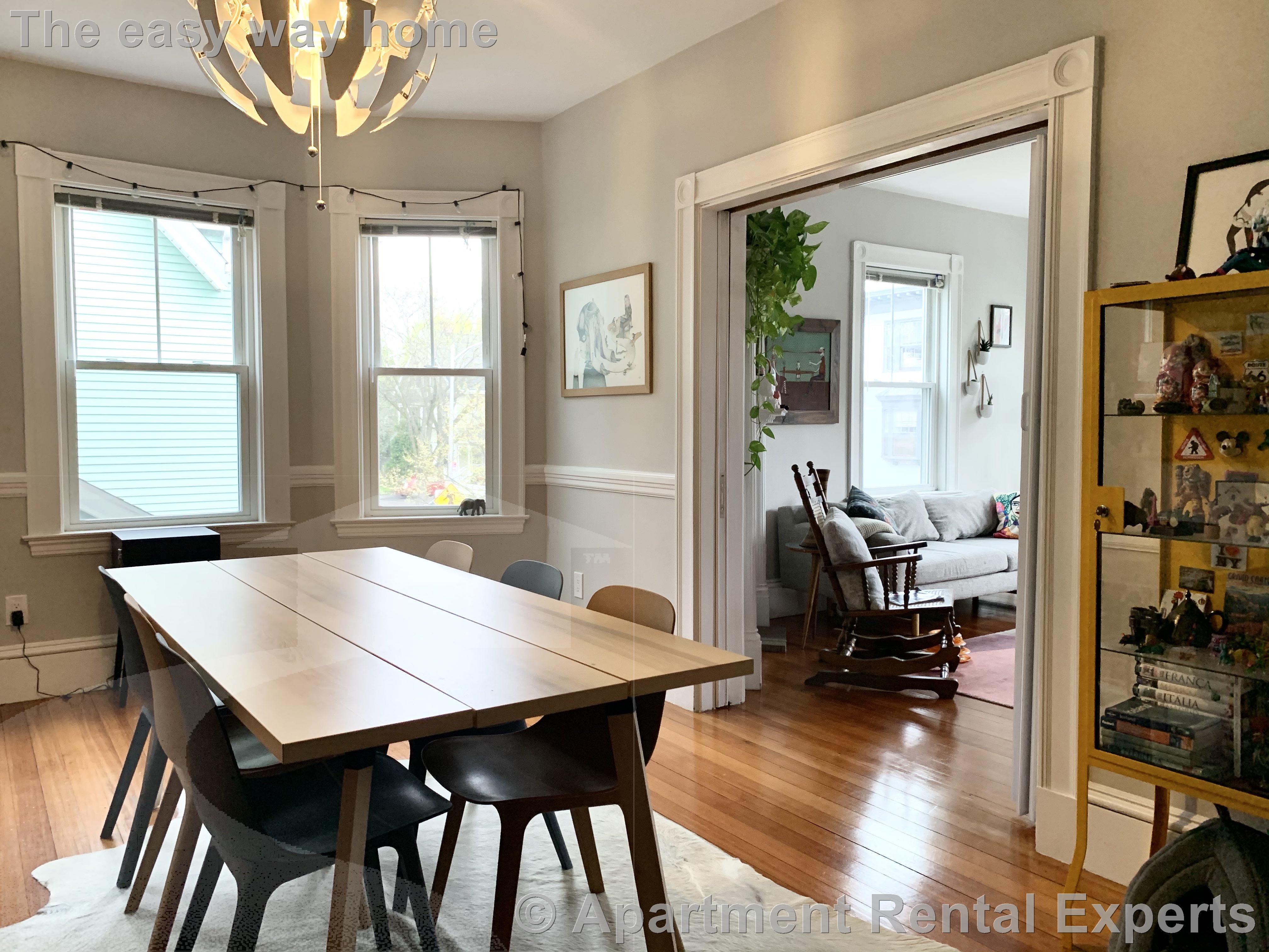 107 Oxford St, Porter Square