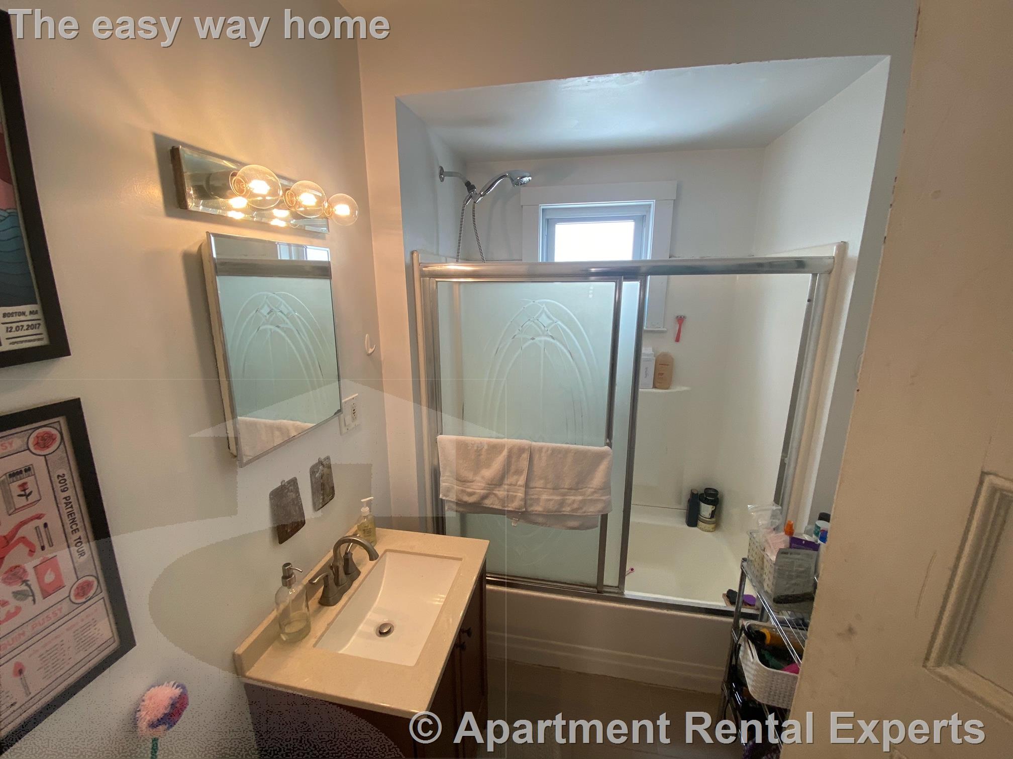 15 Charnwood Rd, Davis Square