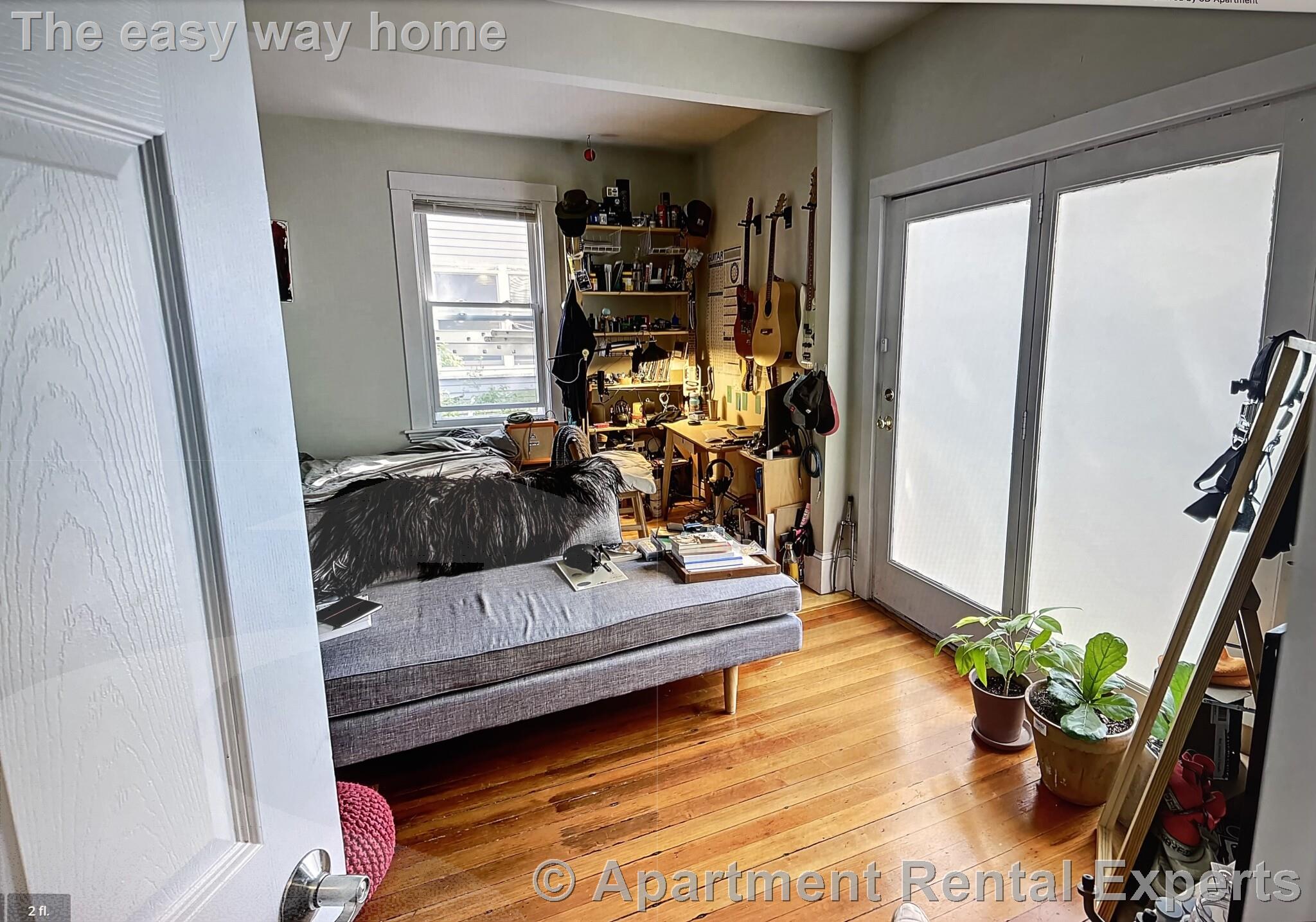 231 Norfolk St, Central Square