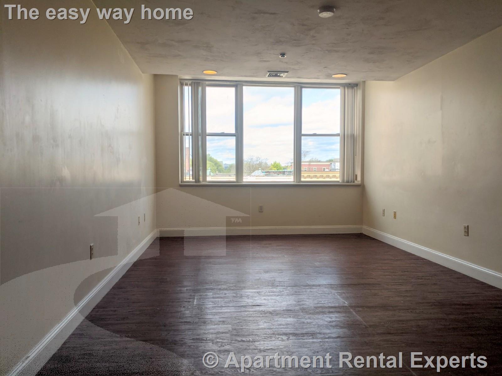 15 Pearl St, Central Square