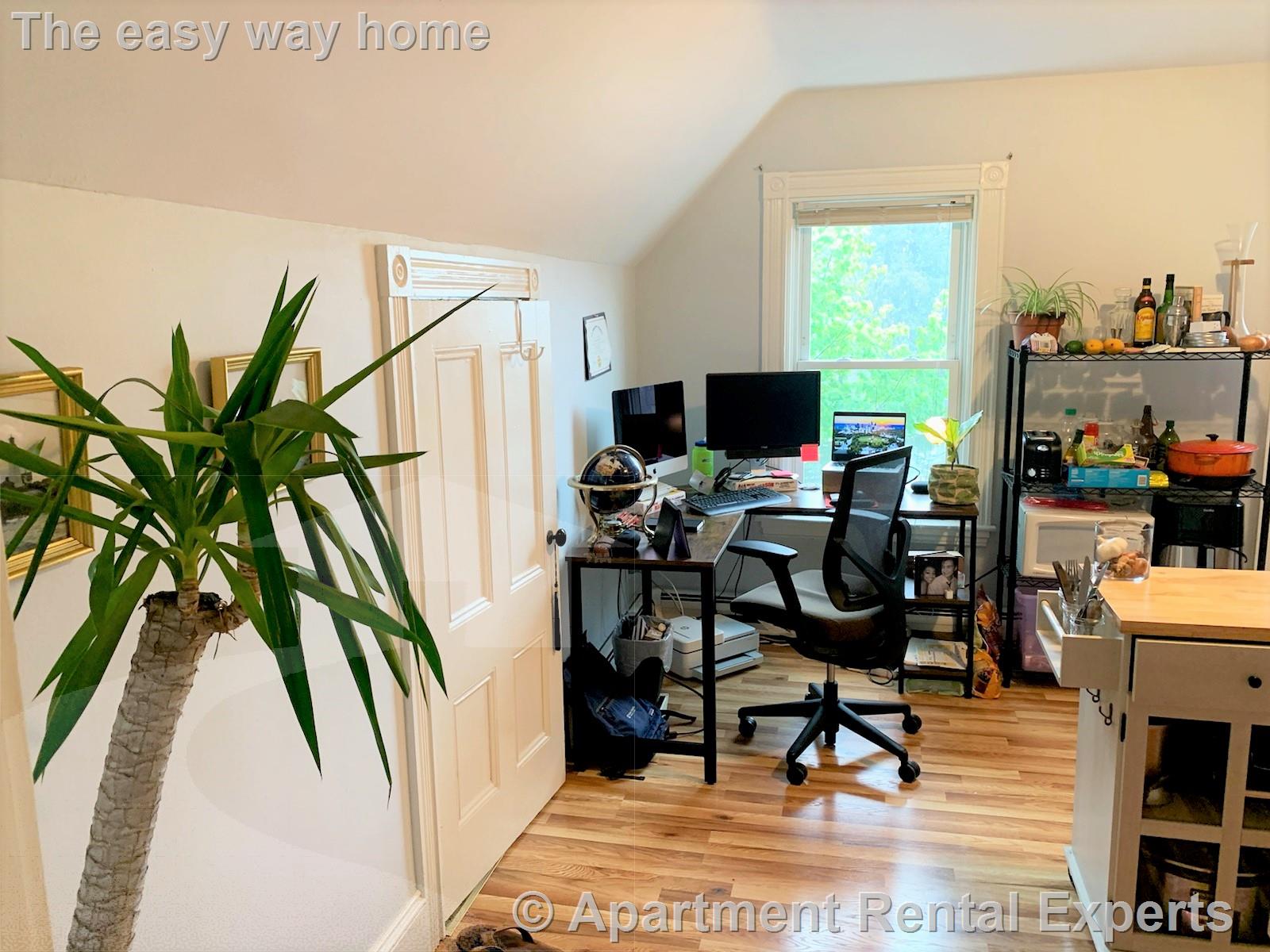 9 Bradford Ave, Winter Hill